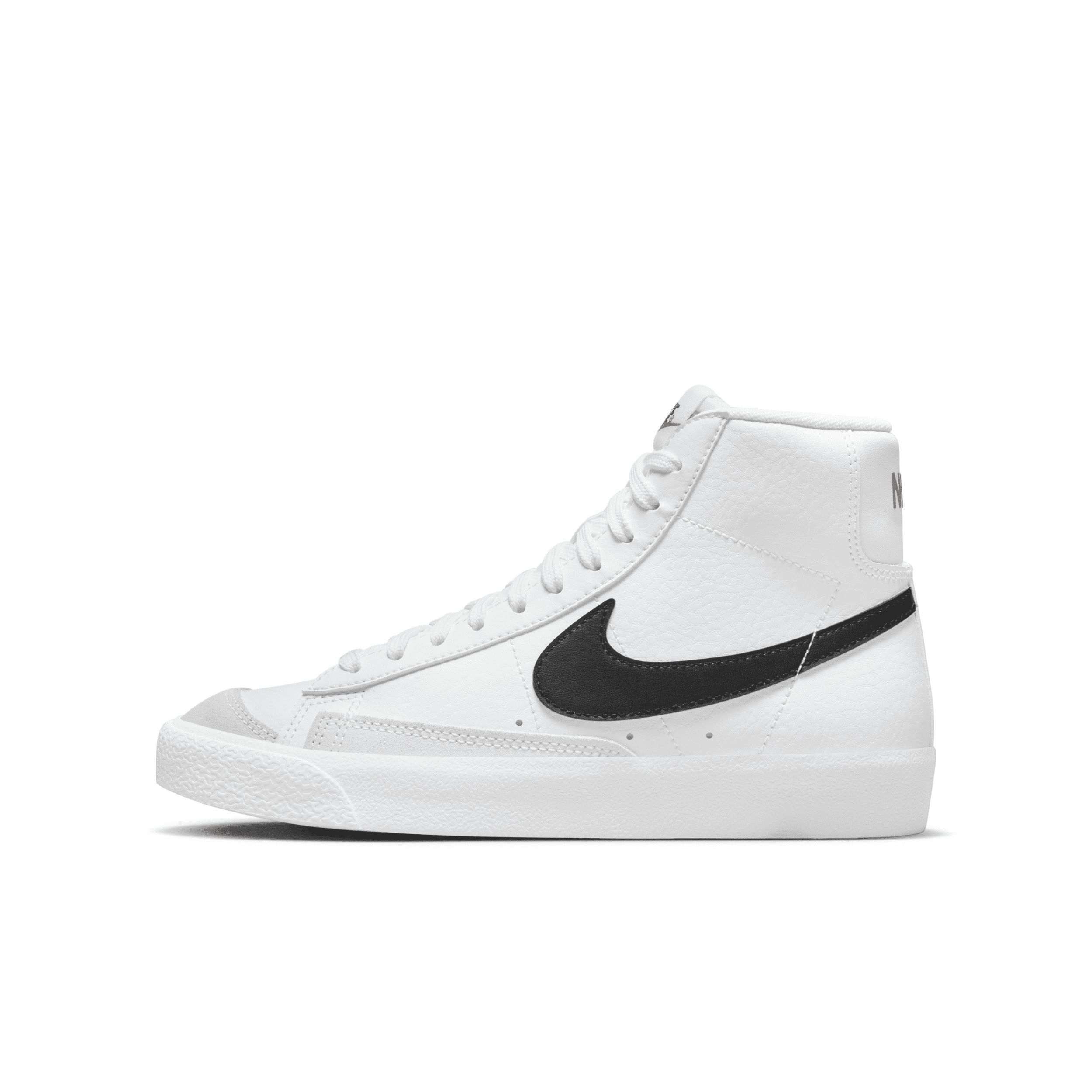 Nike Blazer Mid '77 Big Kids' Shoes in White, Size: 5Y | DA4086-100 | Nike (US)