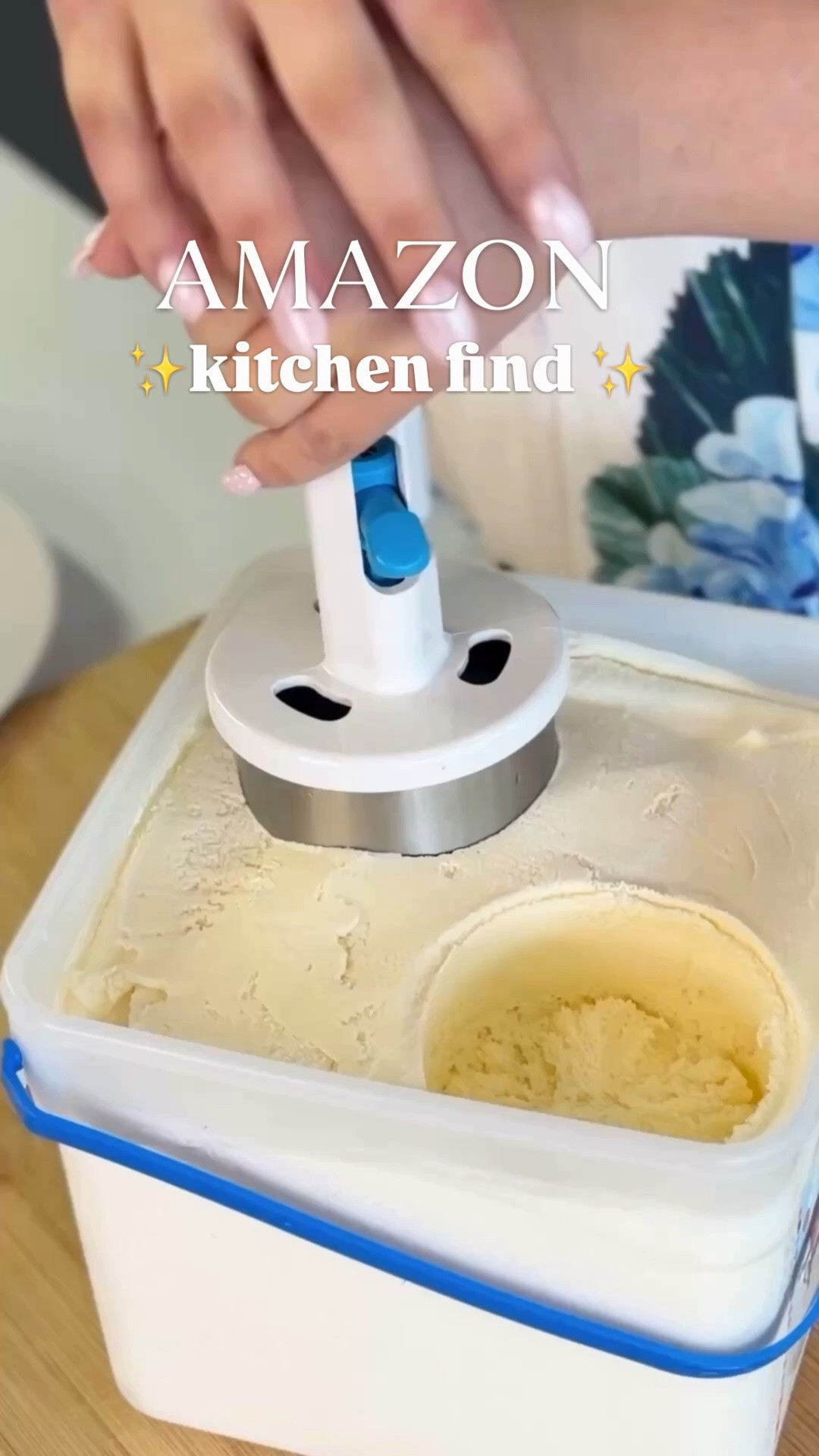 I found out when reading the reviews that it’s the same ice cream sandwich scoop that ice cream shops use to make ice cream sandwiches!

Bake or grab your fave cookies (I didn’t chocolate chip) and just scoop ice cream + add sprinkles! Such an easy dessert idea. 💡 Amazon find. Amazon finds.

#LTKfoodie #LTKSeasonal #LTKHome