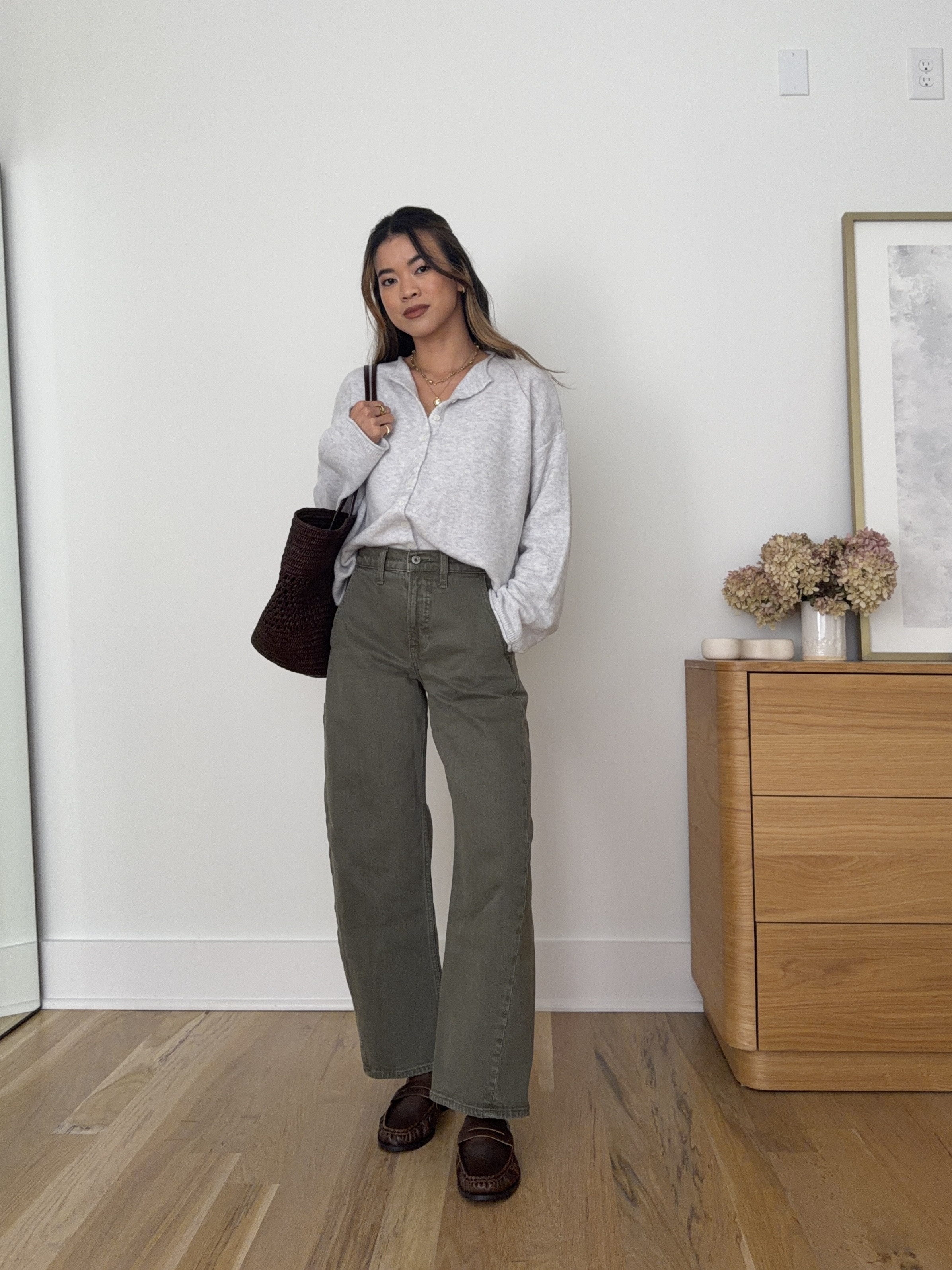 I love this green color for fall! These @abercrombie barrel jeans are petite friendly.
Use my Abercrombie stackable discount code AFCHLOE for an additional 15% off. Be sure to shop the Abercrombie denim sale 25-50% off all jeans & 20% off almost everything else now until Aug 10th!

Sizing info:
-Abercrombie High Rise barrel Jean (Size 24 Short in Olive)
-Abercrombie Merino Wool-Blend Roll Neck Cardigan (Size Small in Light Grey)


Petite style, petite fashion, mom outfit, mom style, petite pants, petite outfit ideas, petite outfits, best pants for petite, petite barrel pants, spring style, spring outfits, vacation outfits, summer outfits, fall pants, autumn top, petite fall outfits, abercrombie pants, fall sale, Abercrombie sale, sale, fall cardigan, barrel jeans, petite barrle jeans

Denim Promo: *Offer valid online only August 5, 2026 to August 10, 2026 in US/CA. Excludes clearance. Online price reflects discount.
Extra 20% Off: *Offer valid in stores and online August 5, 2026 to August 10, 2026 in US/CA. Exclusions apply as indicated. Online price reflects discount.
Promo Code: *Use code AFCHLOE to get an additional 15% off almost everything in stores and online at checkout from August 5, 2026 to August 10, 2026 in US/CA. Exclusions apply. See details online.

#LTKootd #LTKSeasonal #LTKSaleAlert