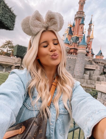 Documenting one of my favorite days from our Europe trip this Fall 🤍 @disneylandparis did not disappoint and I’ll forever cherish this Disney day with Aud before baby 2 arrives! // Sherpa ears linked 💫
•
•
•


#LTKfindsunder50 #LTKstyletip #LTKtravel