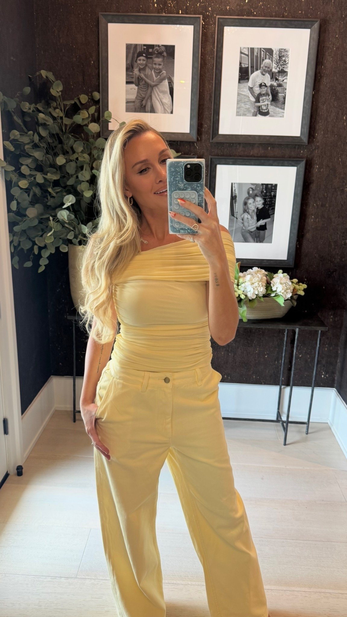 Ootd 💛

#LTKTravel #LTKParties #LTKStyleTip