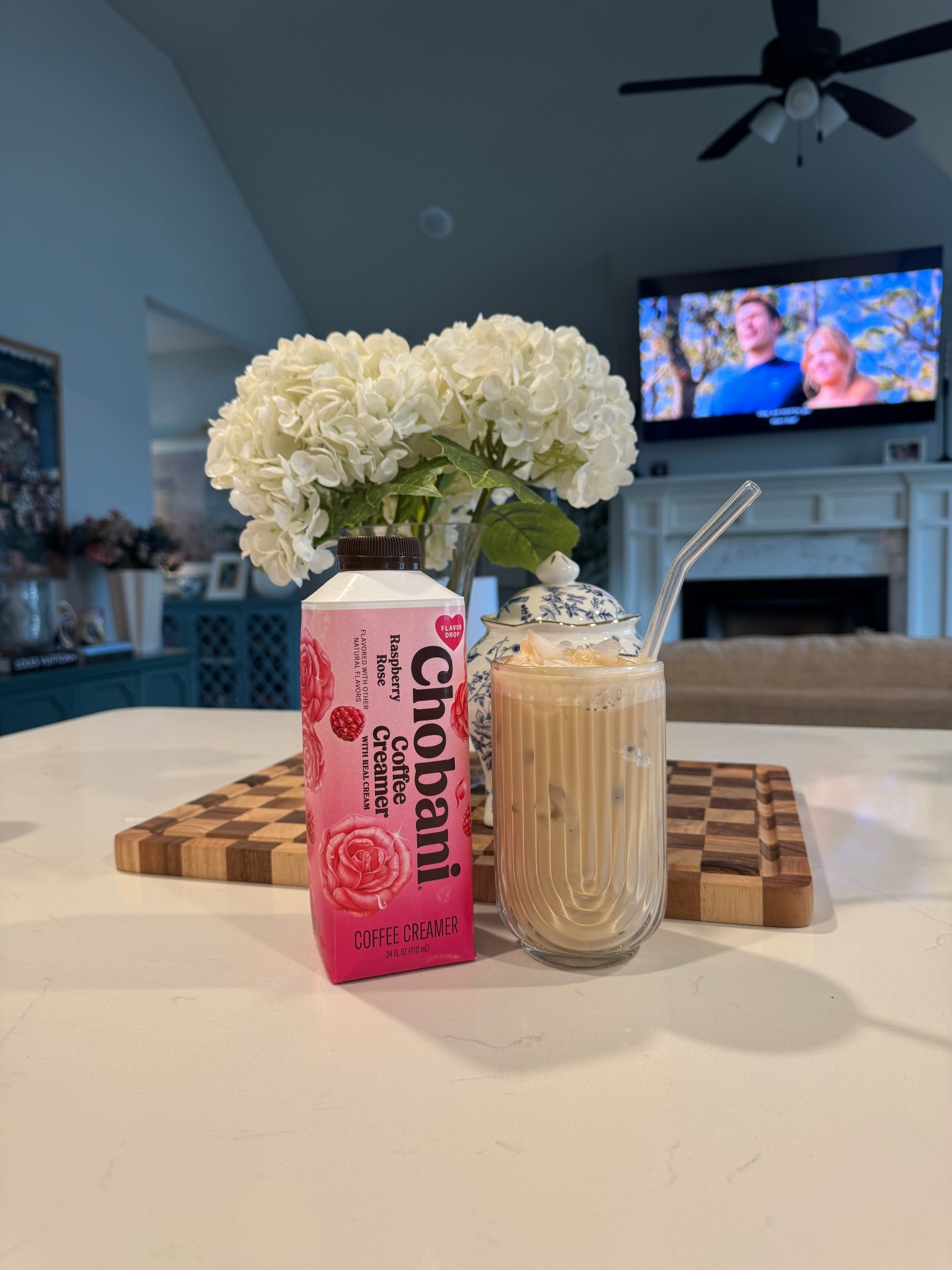#ad #icedcoffee #coffeereview #chobanicreamer #targetpartner @target @chobani 
