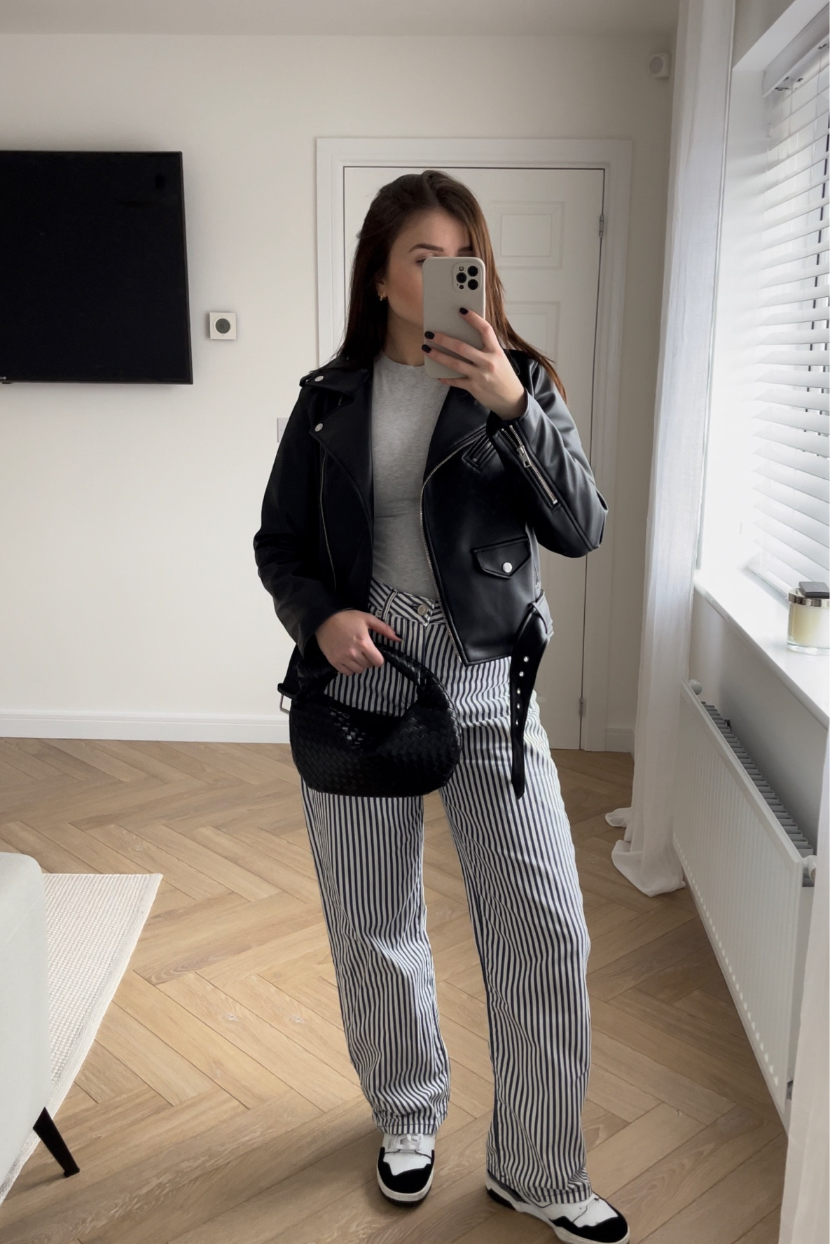Funky trousers 🫶🏻

#LTKfit #LTKFind #LTKstyletip