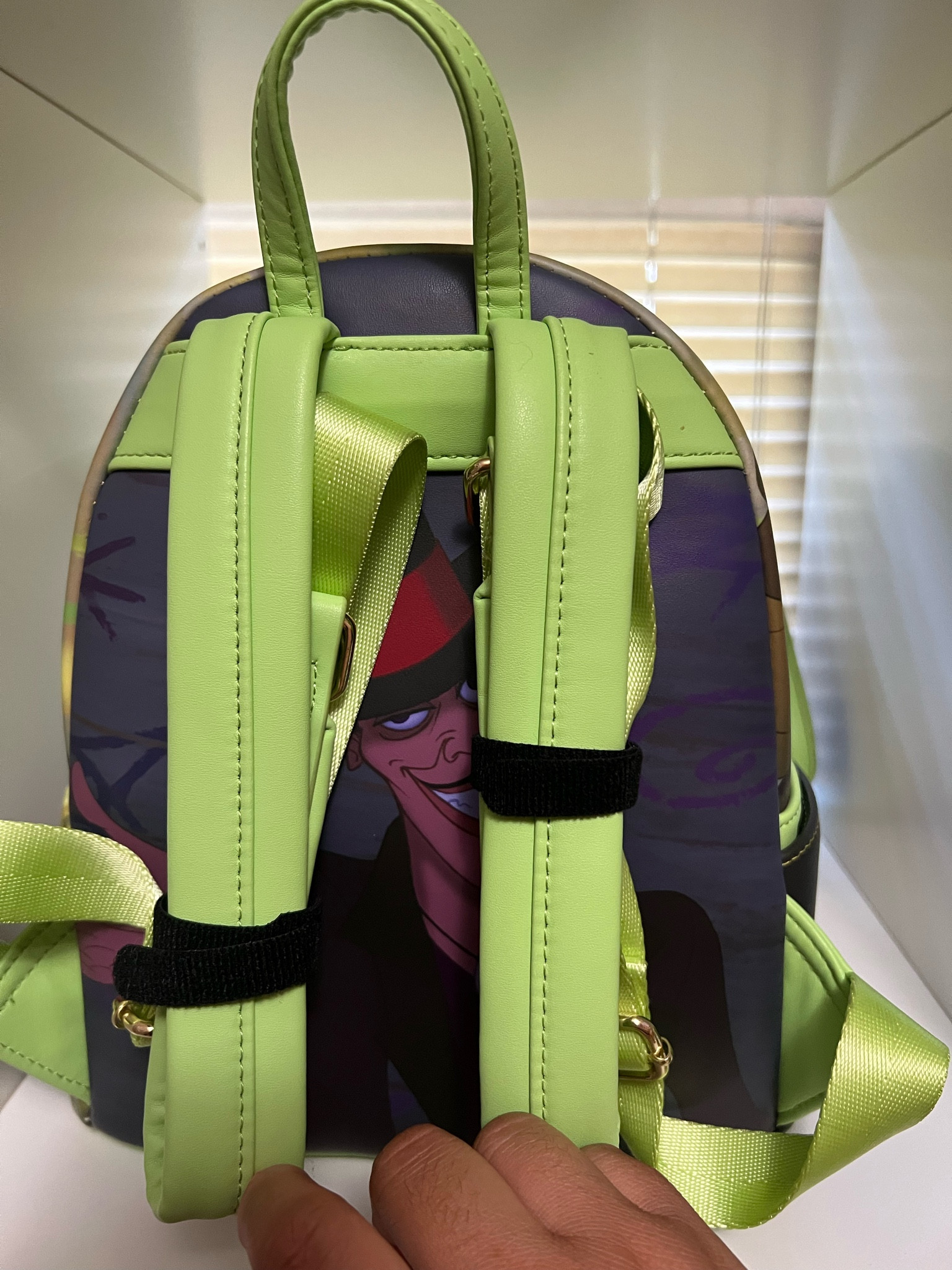 Velcro straps to hold up backpack straps 

#LTKItBag #LTKTravel #LTKStyleTip