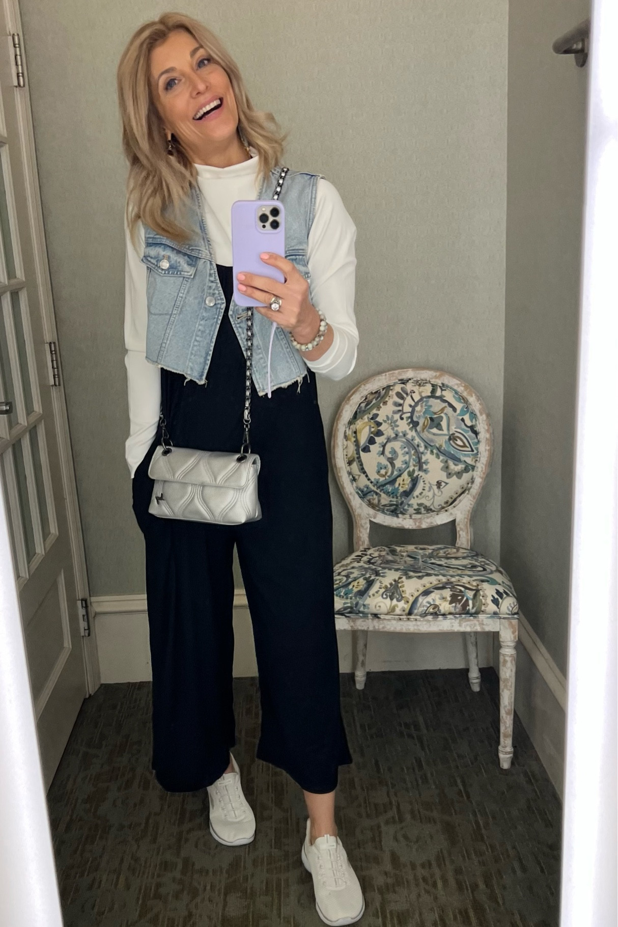 THIS JUMPSUIT is an ESSENTIAL! 
Cute, Comfy…. Pockets & endless seasonal possibilities...

#LTKFind #LTKFestival