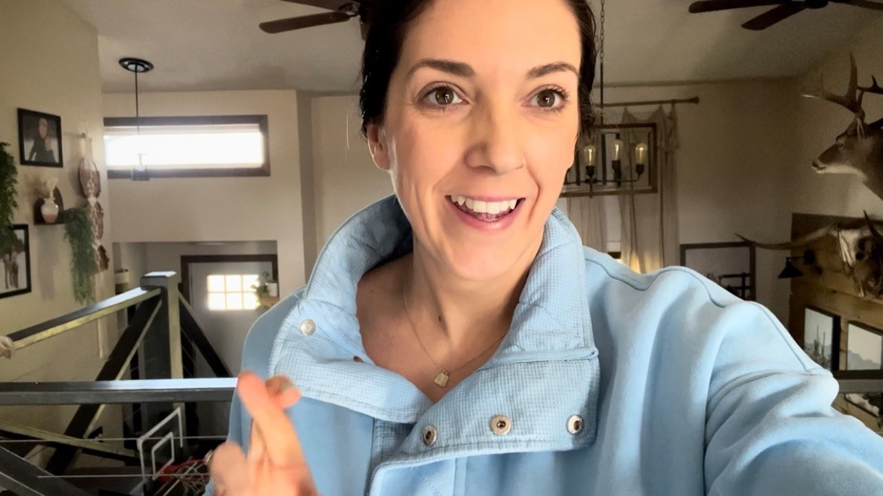 Shop this video 

#LTKSeasonal #LTKfoodie #LTKHome