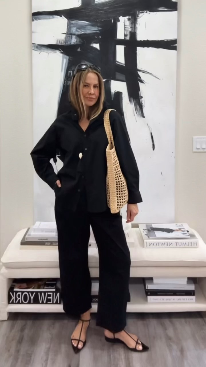 All black for sum🖤

Summer outfit ideas , casual style , chic everyday outfits,  spring wardrobe staple , what to wear, Spring outfits  chic spring style elevated basics capsule wardrobe staples modern feminine fashion  @gap

#LTKgrwm #LTKootd #LTKSeasonal