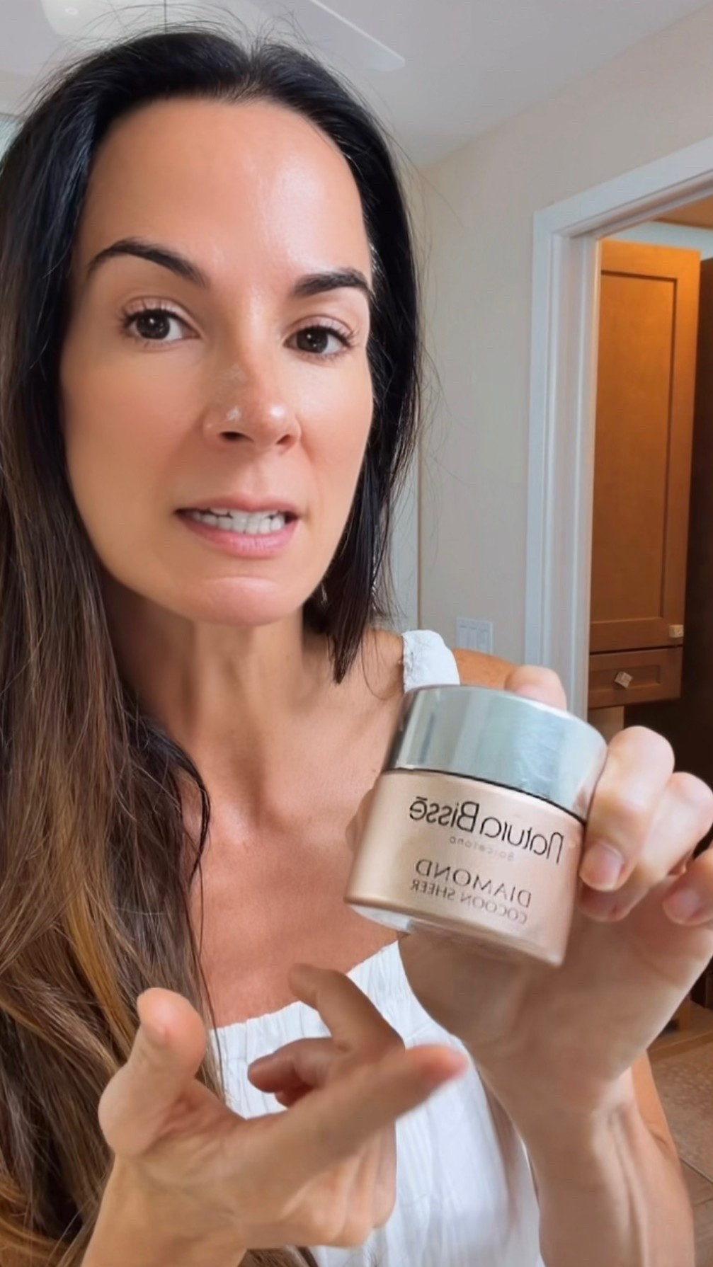 5 minutes. That’s all she’s getting. 😂✨

Cleanse. Moisturize. Glow. GO.
My no-fuss morning skincare routine because apparently we have things to do. 🤍

Simple, quick + out the door.

#MorningRoutine #SkincareRoutine #Over40Beauty #GlowingSkin #BeautyRoutine

#LTKgrwm #LTKdayinmylife #LTKmorningroutine