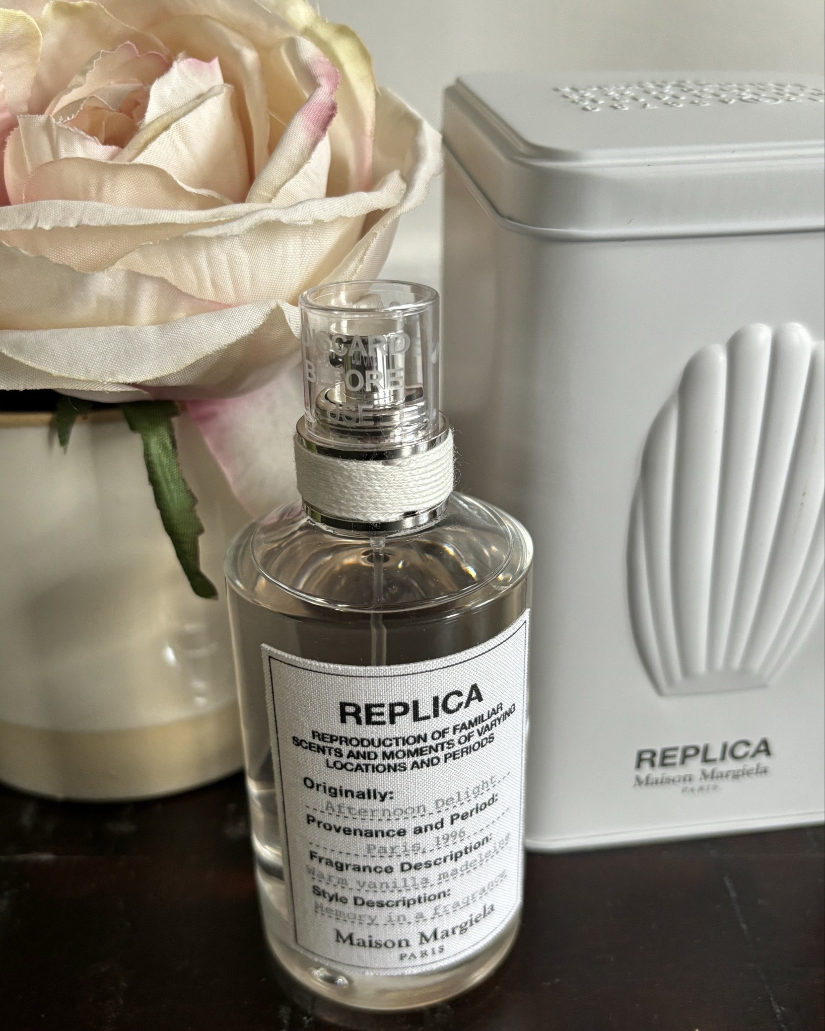 Maison Margiela Afternoon Delight notes warm vanilla  madeleine accord and sandalwood sweet and comforting #perfumetok #replicaafternoondelight #giftedbymargielafragrances @sephora @maisonmargielafrances 

#LTKBeauty