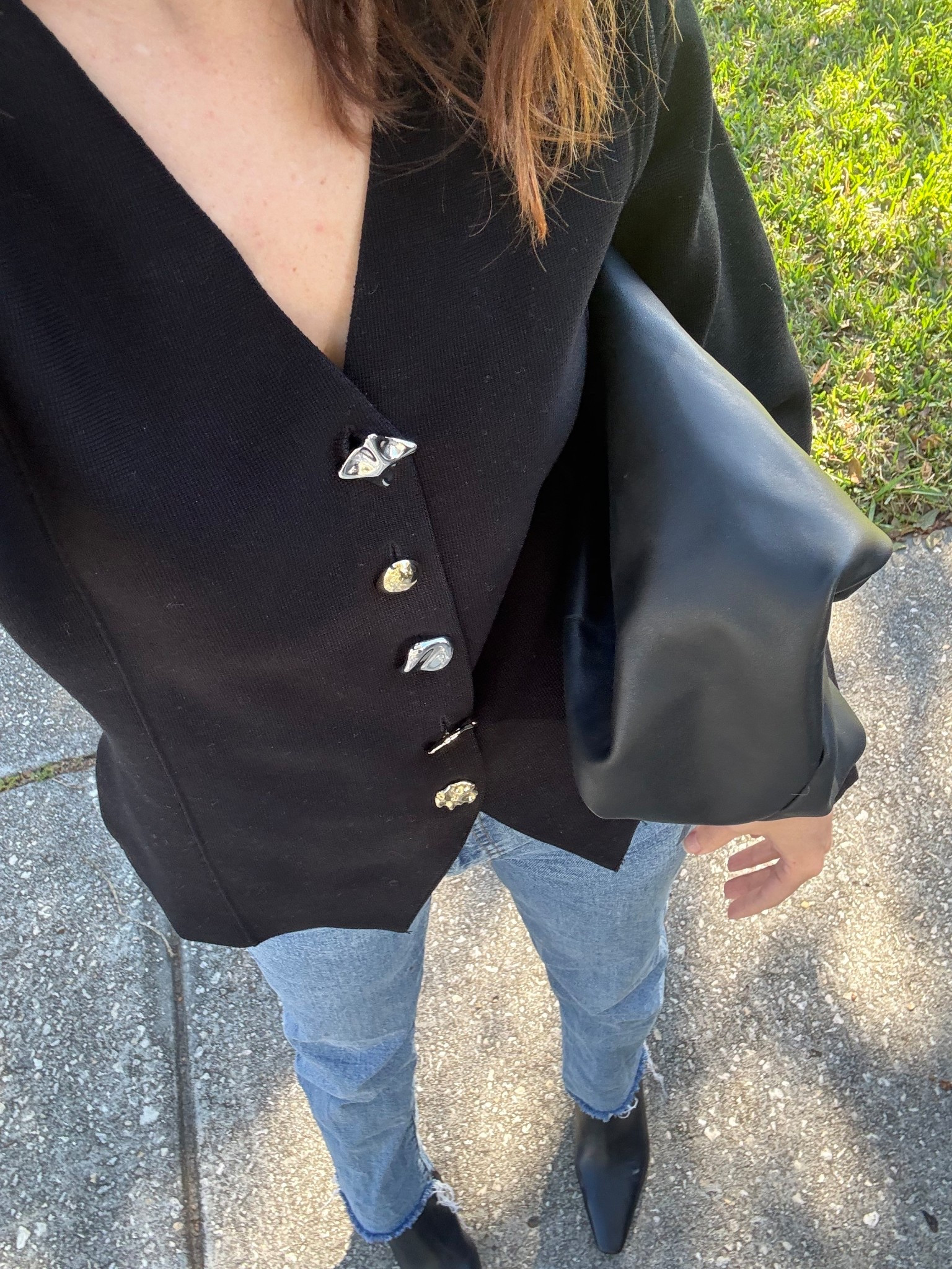 The buttons on this Mango Dali knit jacket are 🤌🏻

#LTKPetite #LTKootd #LTKOver40