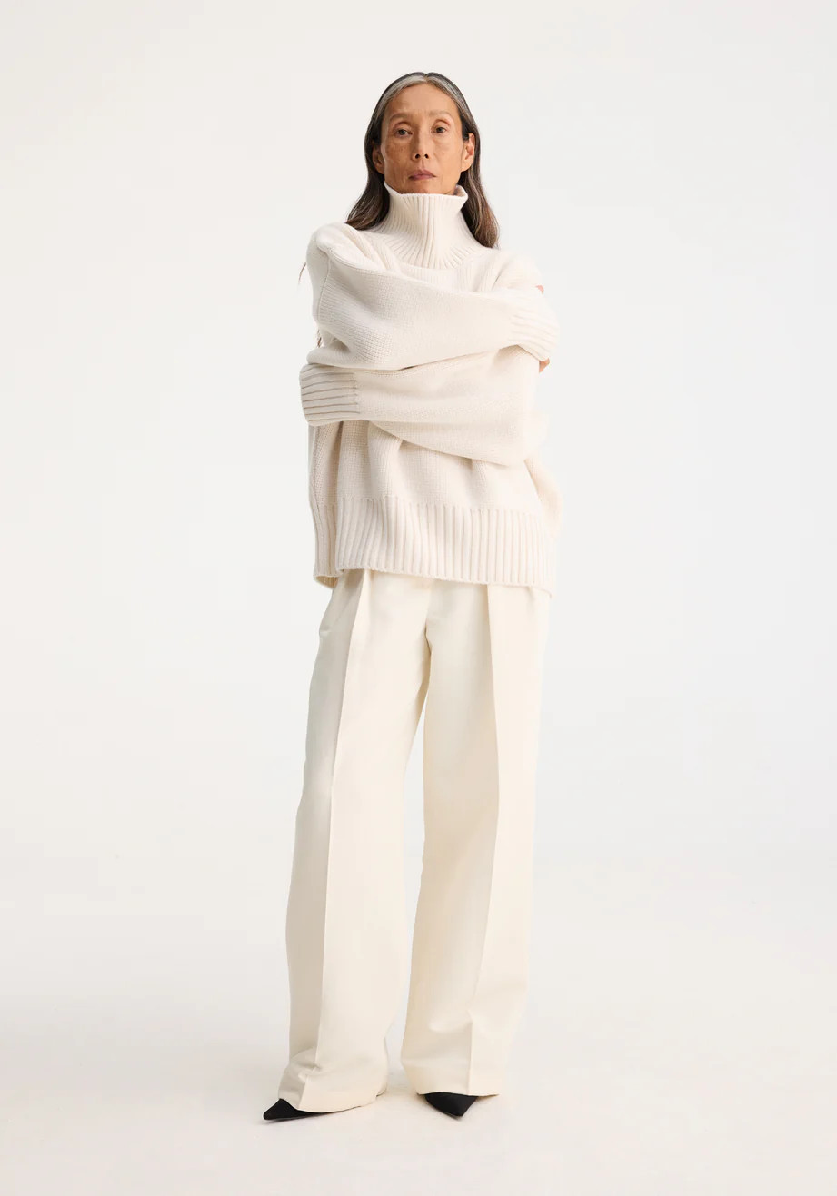 compact turtleneck jumper | off white | Rohe