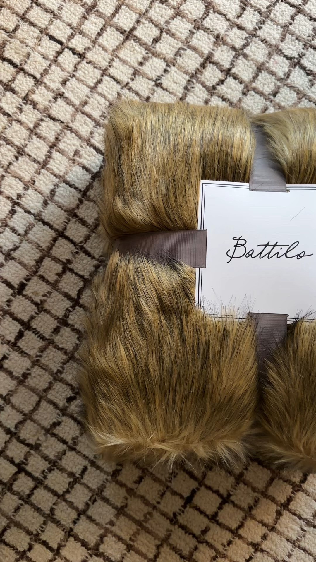 A faux fur throw hates to see me coming 🤣! Loving this luxurious option and I linked a few more 

#LTKGiftGuide #LTKHoliday #LTKHome