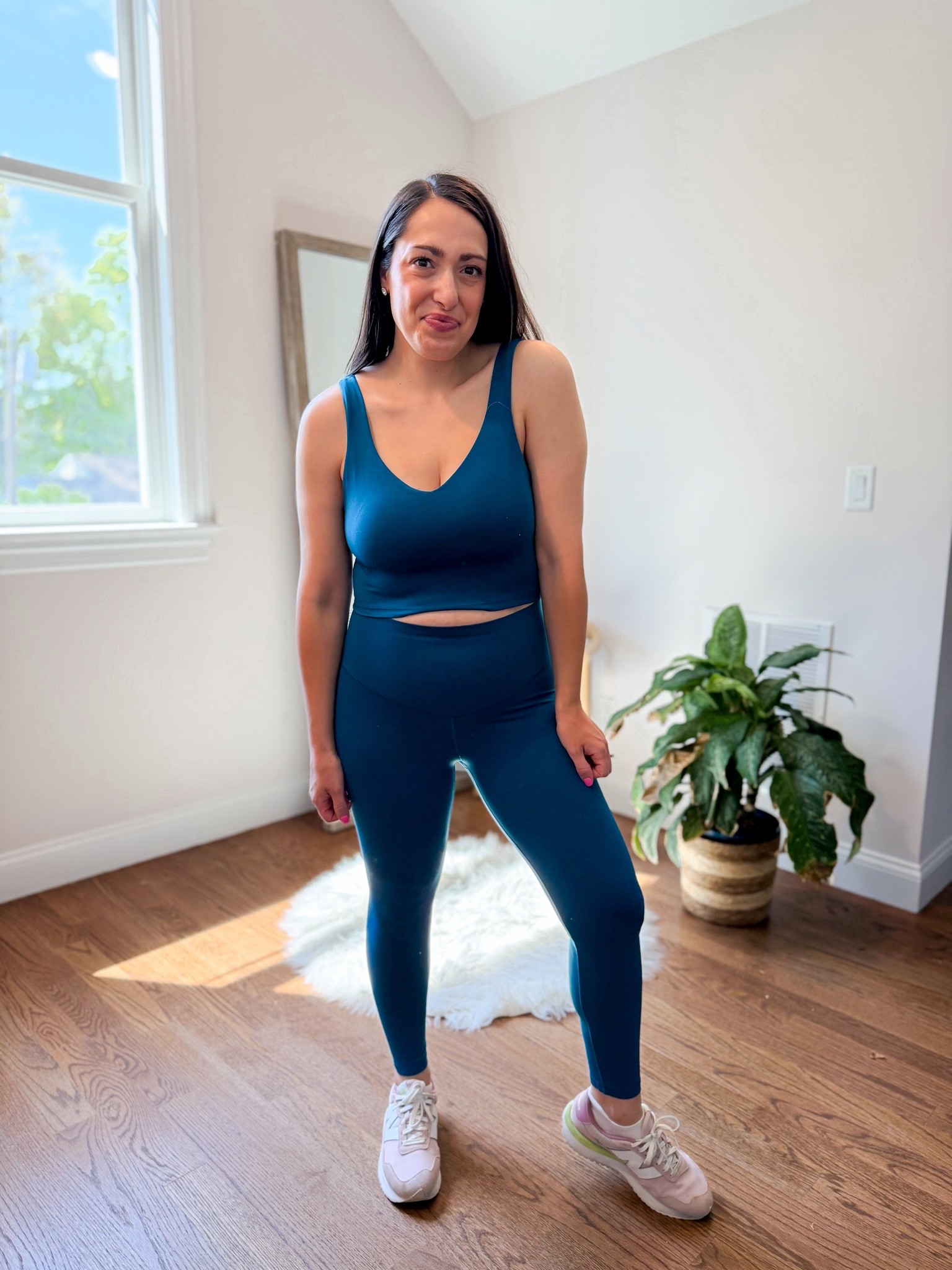 Aerie activewear
Sports bra: medium
Leggings: medium short

#LTKmomlife #LTKSaleAlert #LTKPetite