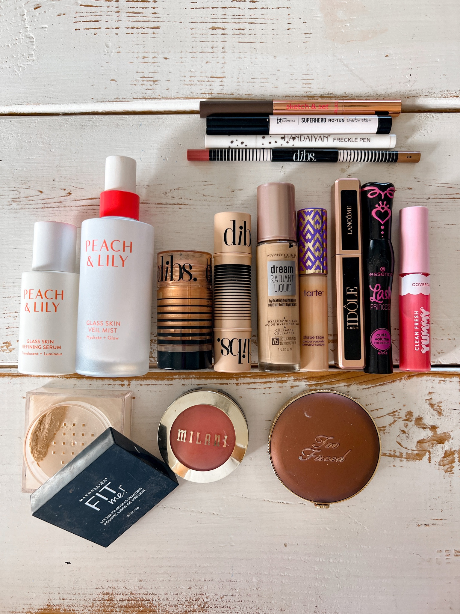 Todays makeup lineup!
Dibs (code BWC)
5.5 and high road, liner is 2, definer is light. 
Tarte (code BWC15)
Peach & Lily: STEPHANIEJ 
Fit Me Powder: Light
Blush: Luminoso
Inner corner Shadow stick: Passionate Pearl

#LTKbeauty #LTKstyletip #LTKunder50