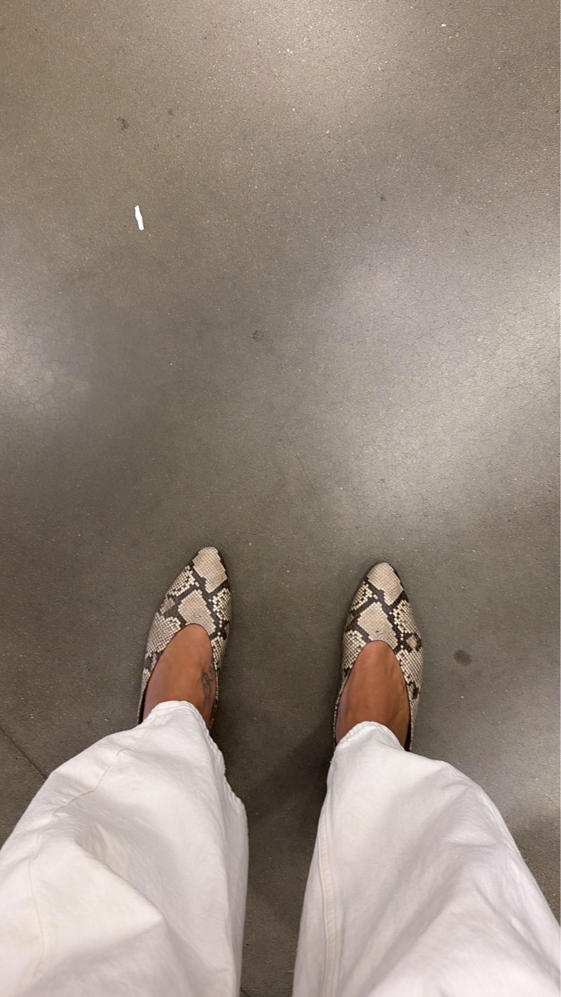Love these shoes! They fit tts (I’m a 9.5/10 and did a 10 in them).

#LTKTravel #LTKWorkwear #LTKOver40