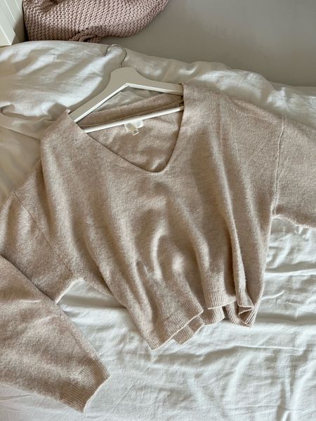 knit sweater, v-neck knit sweater, knitted sweatshirt, Strickpullover, Sweater , knitted sweater, grey , H&M, cozy , winter fashion , basic , must have , school fashion , 2023 fashion Spring , spring essentials, spring fashion , spring 2023, corsage, corset top, brown, white, top, H&M, H&M top, H&M corset , basics, basics H&M 

fashion, 2023 fashion, basics, gold hoops, gold jewelry, sweatpants, longsleeve, beige, H&M, outfit inspo, outfit inspiration, blue jeans, bag, spring 2023, spring fashion, that girl outfit, vanilla girl outfit

#LTKstyletip #LTKfit #LTKFind