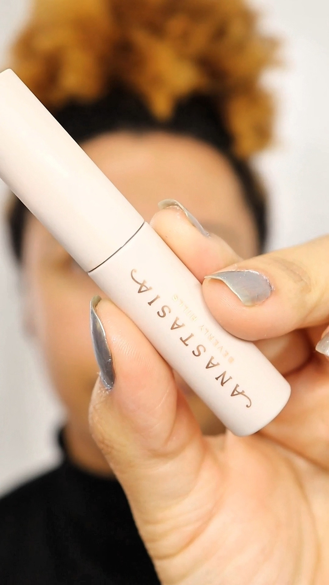 O gel de sobrancelhas da Anastasia deixou minha sobrancelha no lugar 

#LTKpromo #LTKbrasil #LTKbeleza