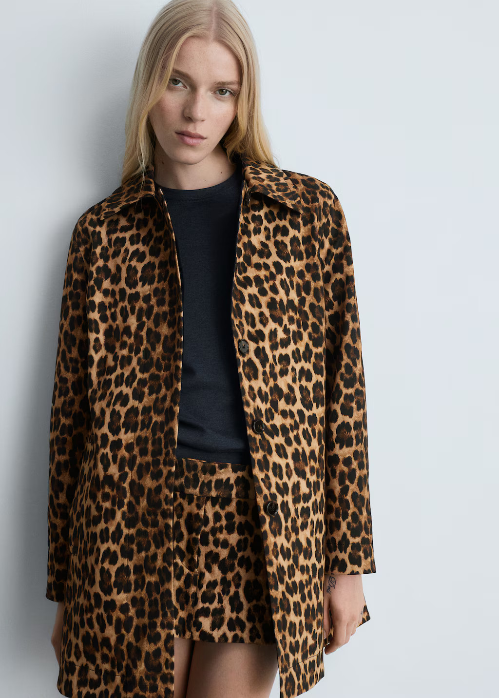 Leopard straight coat - Woman | MANGO United Kingdom | MANGO (UK)