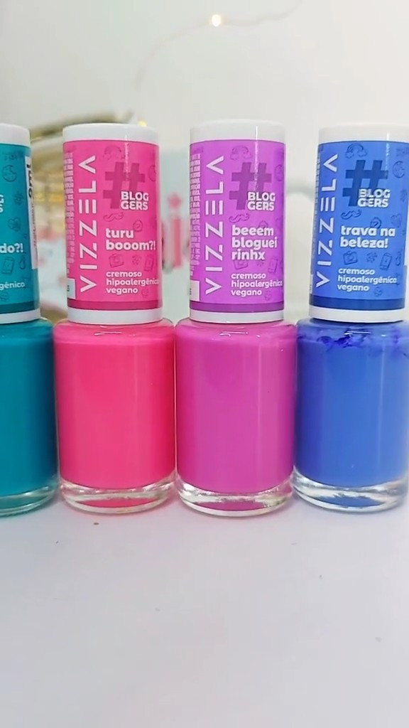 Essa linha Blogger de esmaltes da Vizzela são pura inspiração ✨️💅

#LTKbrasil #LTKbeauty #LTKgiftguide