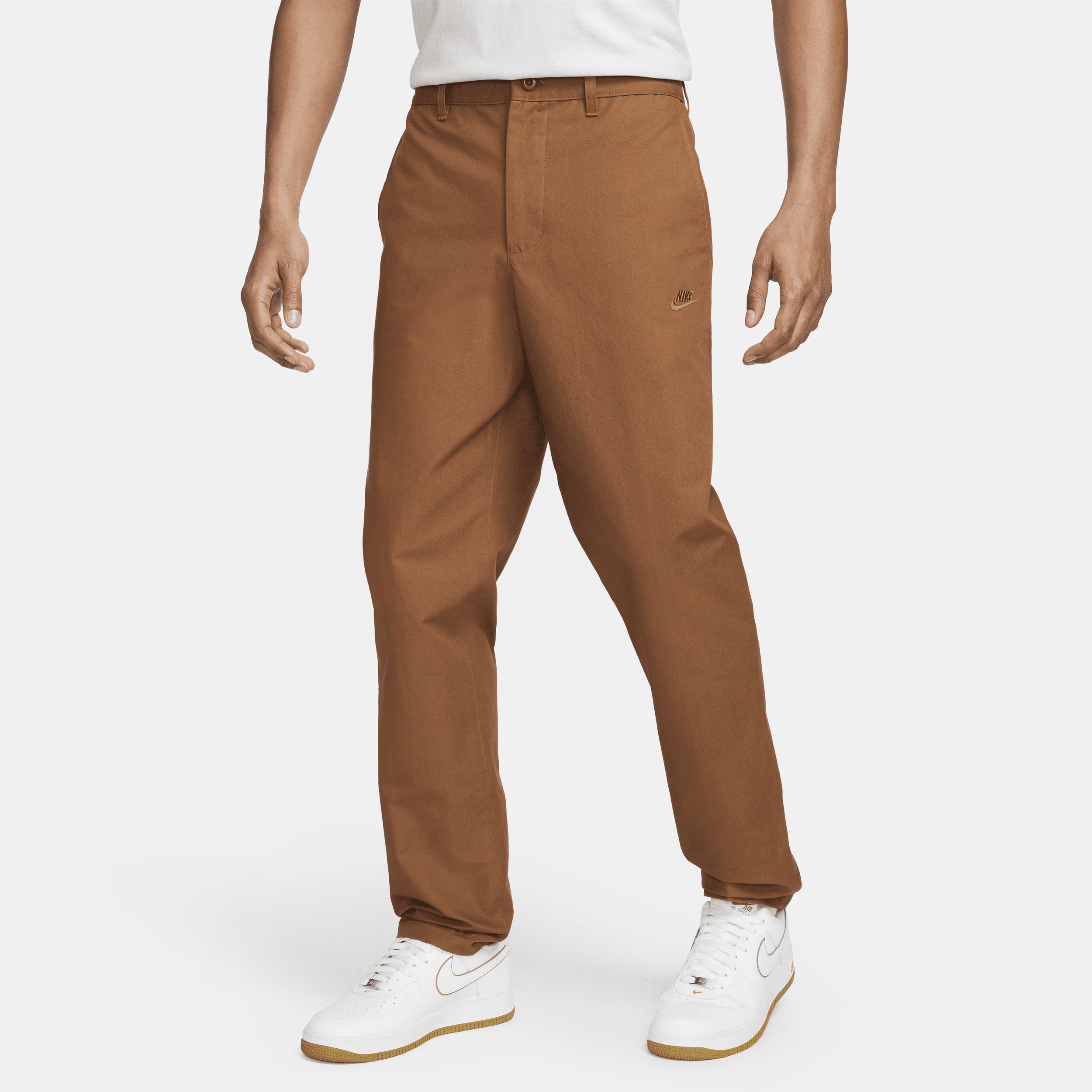 Nike Men's Club Chino Pants in Brown | FZ5770-281 | Nike (US)