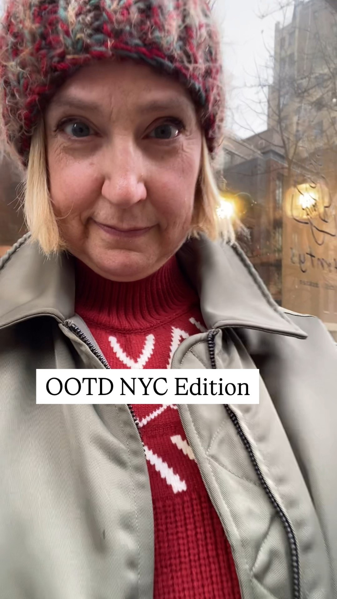 Nylon bomber, Varley fairisle and retro sneaks serving me well on a beautiful day in NYC 😎🍎🗽