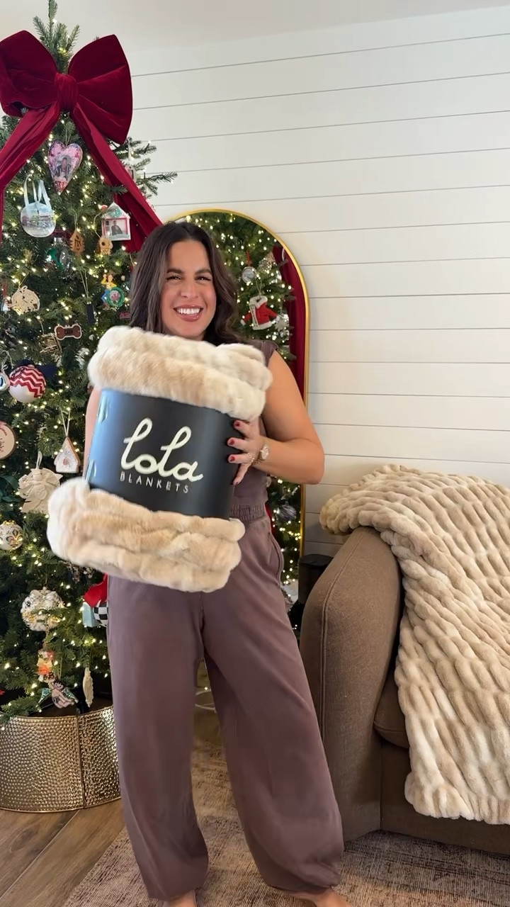 Last day of HollanDays! You don’t want to miss this one! ✨🎄

#LTKHome #LTKGiftGuide