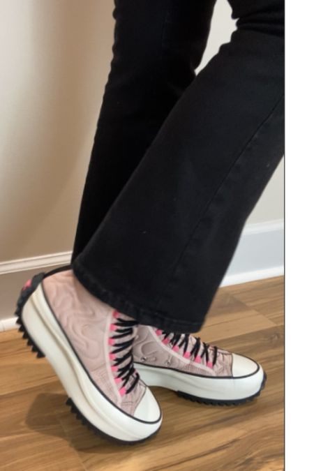 Cuuuuute!💕 Comfy and cool!😎 Runs TTS. I wear an 8.5 in all sneaks and that works with this shoe too. The pink high-tops are a great winter look to pop any dark outfit. Hey, it’s a huge sale, so grab a low-top for later. You won’t regret it. 

#LTKshoecrush #LTKsalealert #LTKCyberWeek