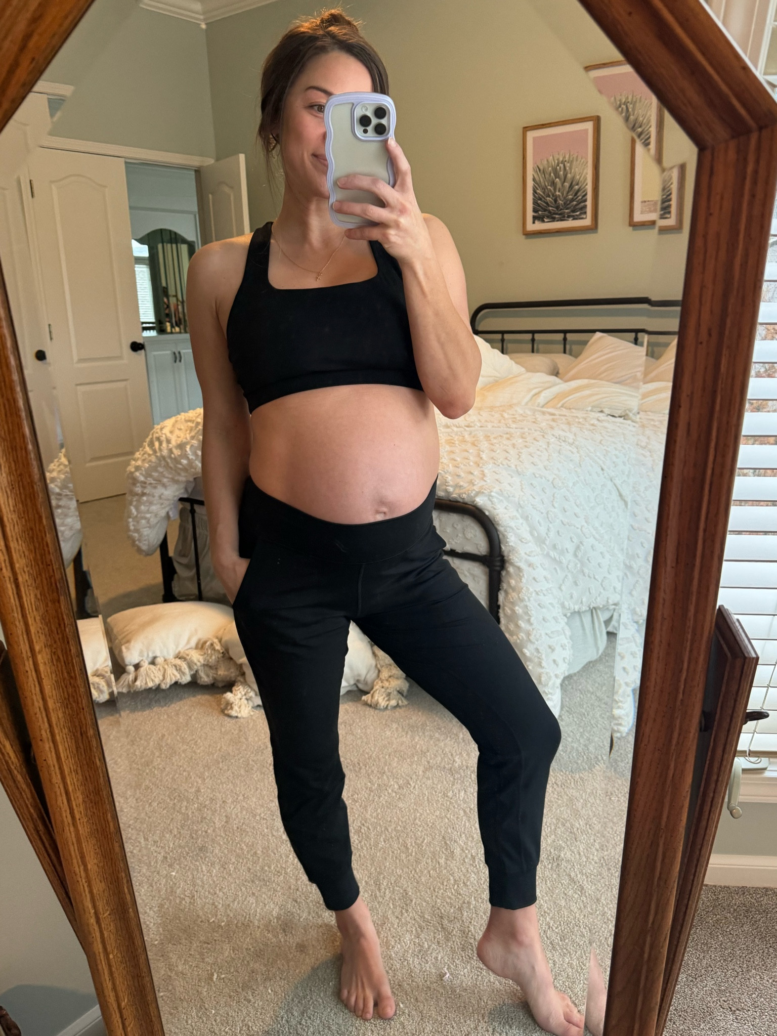 Favorite joggers!!

#LTKfindsunder100 #LTKfitness