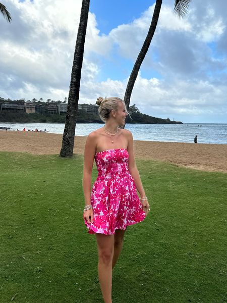 The most perfect mini dress for a dinner on the beach! Brought on my trip to hawaii & im IN LOVE! 

#LTKfindsunder100 #LTKtravel #LTKSeasonal