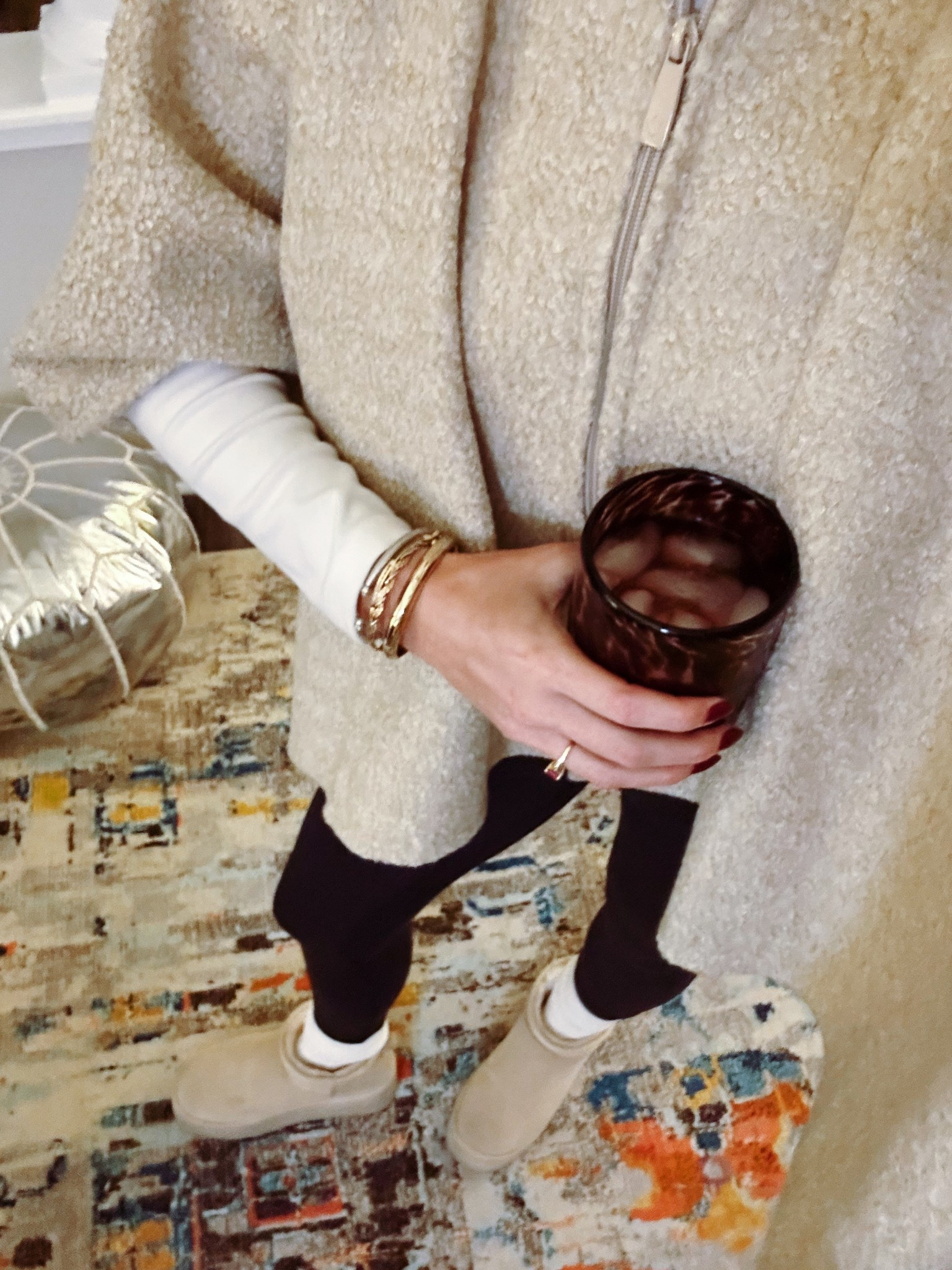 Fall and winter errand outfit

#LTKSeasonal #LTKHoliday #LTKFindsUnder100