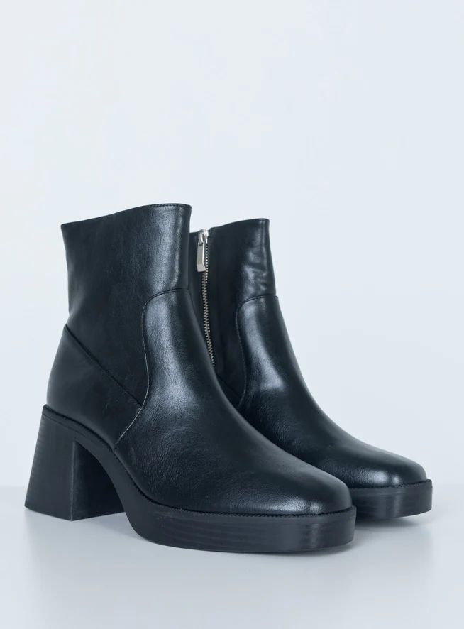 Halo Boots Black curated on LTK
