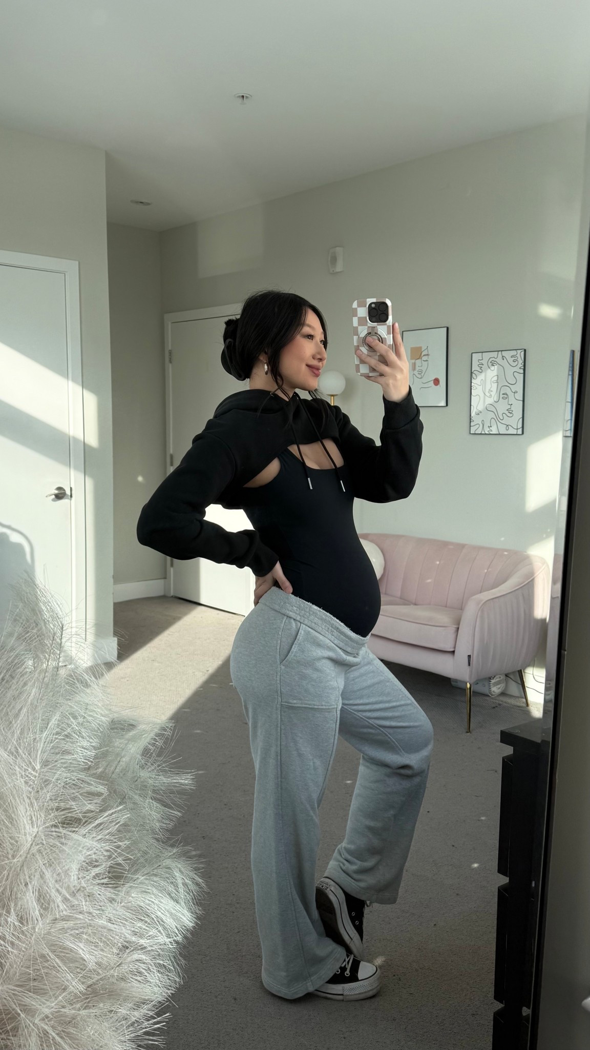 Platform Converse High Tops: 1/2-1 size down
Linking similar products

Gym outfit, workout outfit, bump style, pregnant outfit, athletic aesthetic, loungewear 

#LTKActive #LTKBump #LTKfitnessgoals