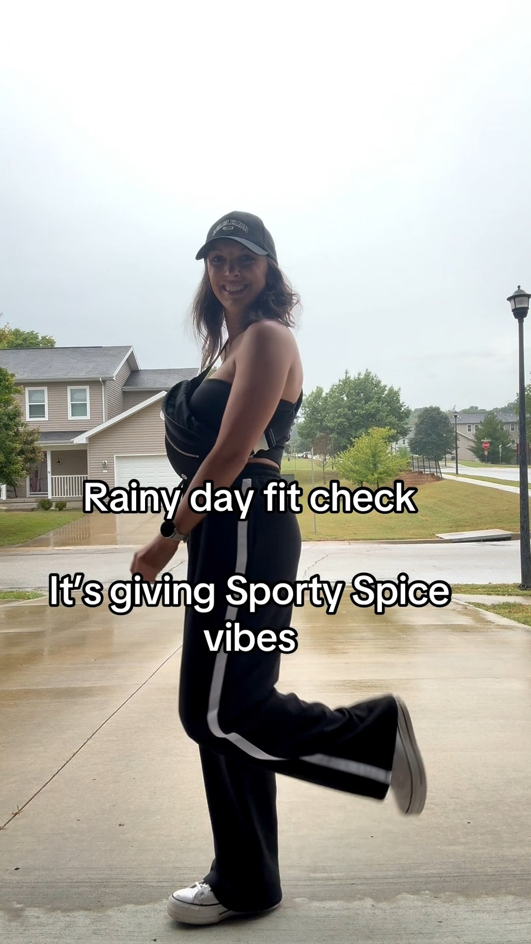 It’s giving sporty spice vibes today! 🖤🤍

#LTKActive #LTKTravel #LTKSeasonal