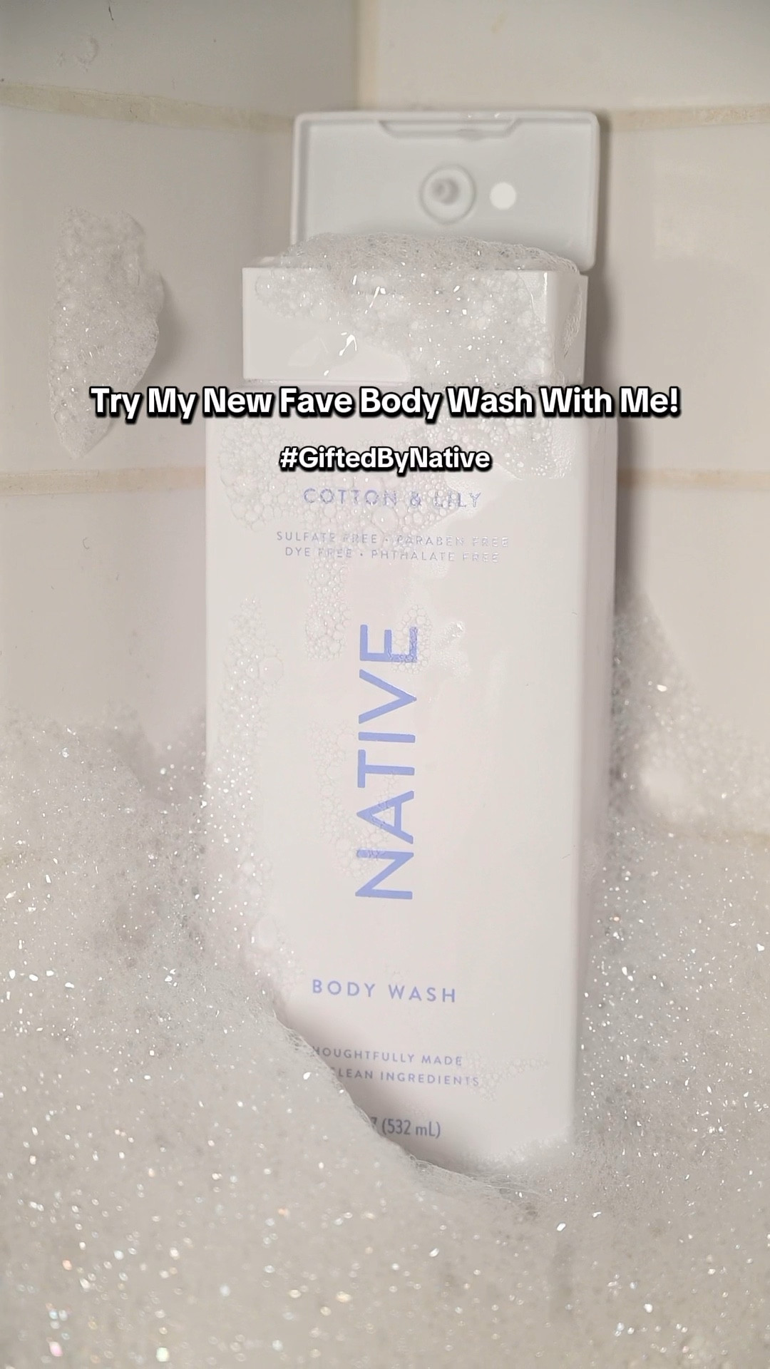 Loveeee love this new body wash from @native , the Cotton & Lily scent is a new staple in our bathroom and I can’t stop smelling it, like literally it’s so calming! It’s also super gentle, lightweight, and refreshing which my skin is vvvv grateful for — Keeping that skin fresh and cleannnn with some delishhhh smelling, sulfate / paraben / dye / AND phthalate FREEEEEE body wash that’s quickly become a staple on our bathtub ledge 🫶🫶🧼🛁

🎁 #GiftedbyNative #CottonLilyBodyWash
