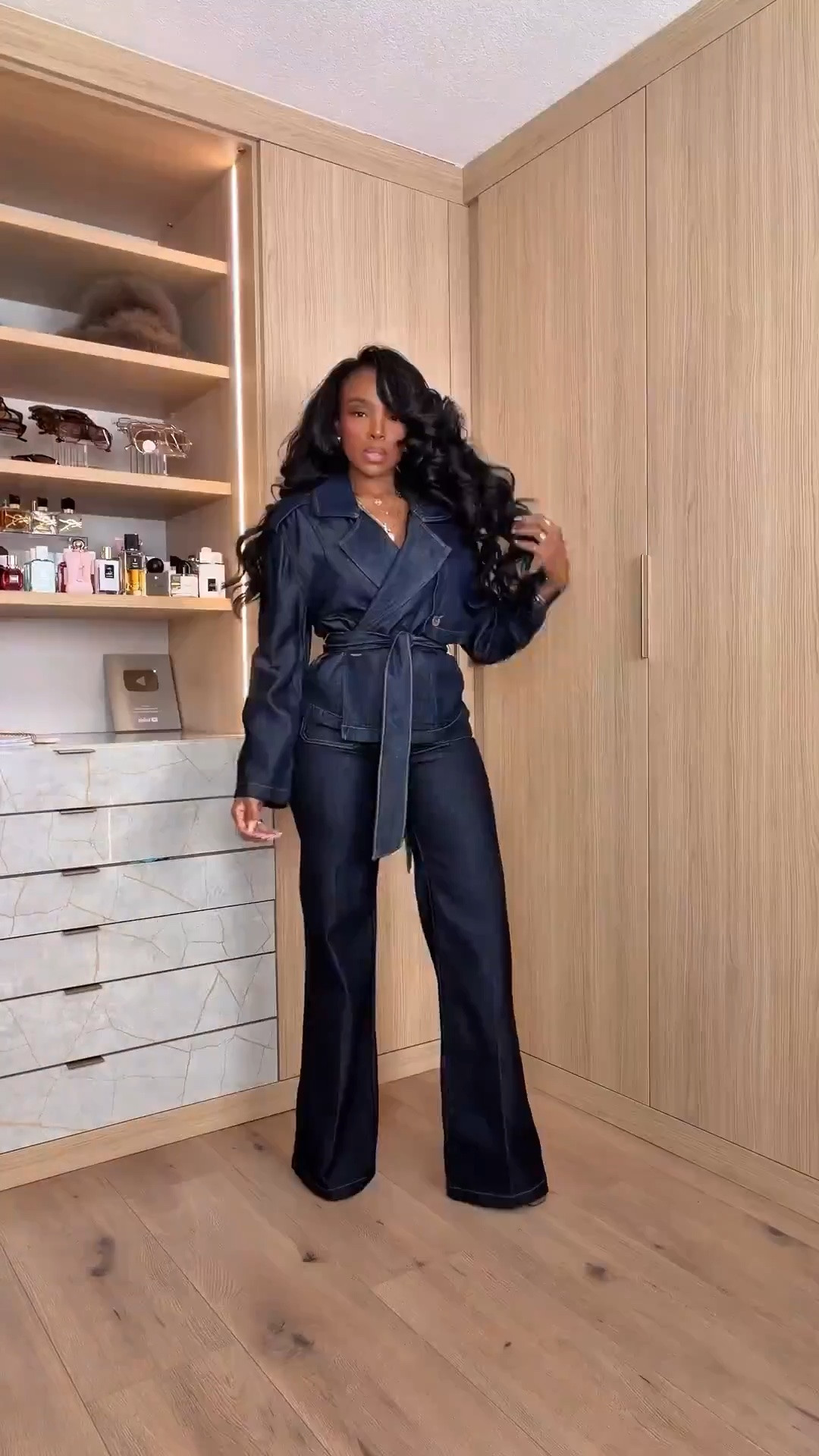 ONE FALL JACKET, ENDLESS OUTFITS 🍂

The denim jacket that does it ALL. Dressed up, casual, edgy or polished—this is the kind of fall staple you can keep restyling with pieces already in your closet.

Wearing: Size Small | 5’4” | 140 lbs | 34D-27-40

denim jacket outfit, fall jacket women, fall outfit inspiration, denim blazer outfit, fall capsule wardrobe, versatile jacket women, petite fall fashion, elevated casual outfit, fall layering ideas, denim on denim outfit, transitional fall style, everyday fall outfits

📲 Download the FREE LTK app & follow me (@kirasfashionfinds).

#LTKPetite #LTKFall

#LTKootd #LTKPetite #LTKMidsize