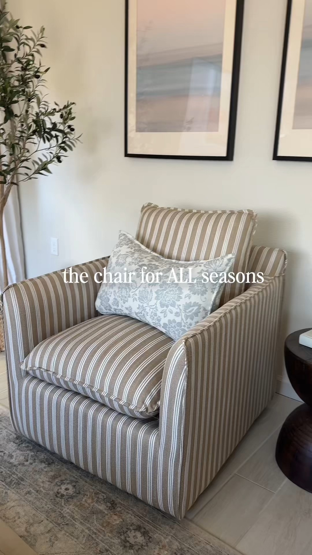 A chair that gives cozy all year round! 

Swivel chair
Nancy meyers 
Striped chair 
Holiday decor 

#LTKHome #LTKHoliday