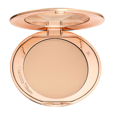 Charlotte Tilbury
             Airbrush Flawless Finish  Refillable Mattifying Powder 8g | Sephora UK