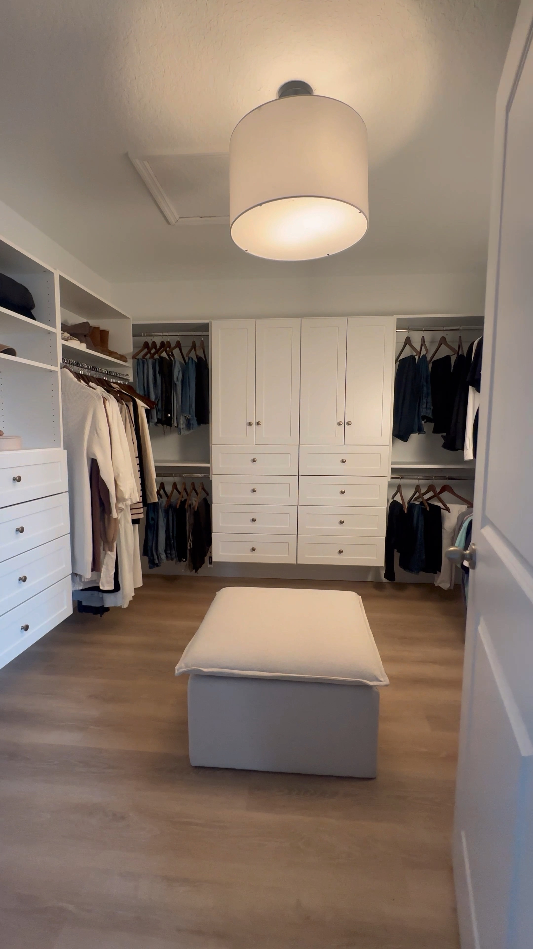 Primary suite closet refresh! Love our new closet system by @modularclosets #ad


Home 
Home decor
Closet system
Closet makeover
DIY closet 



#LTKHome #LTKWatchNow #LTKSaleAlert