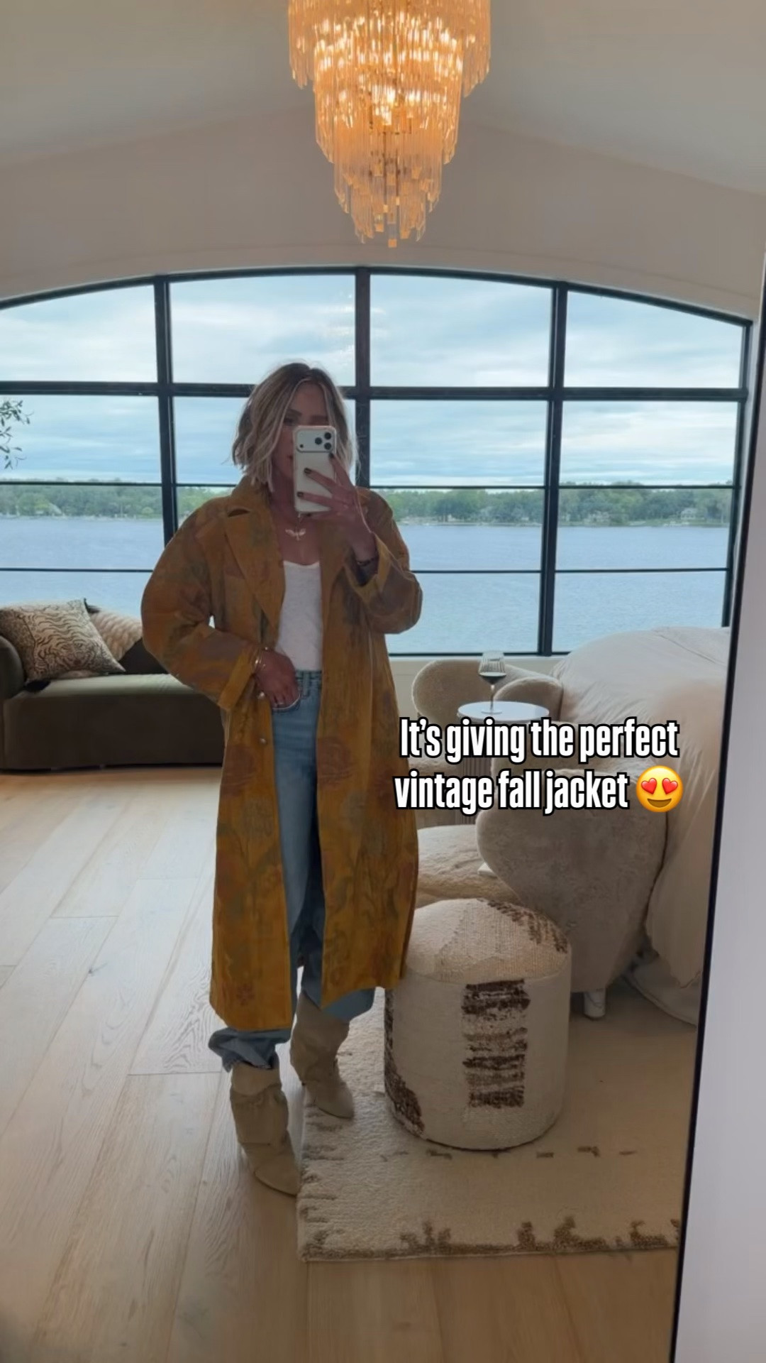 Obsessed with the vintage vibes this jacket has 😍

#LTKdayinmylife #LTKootd #LTKSeasonal
