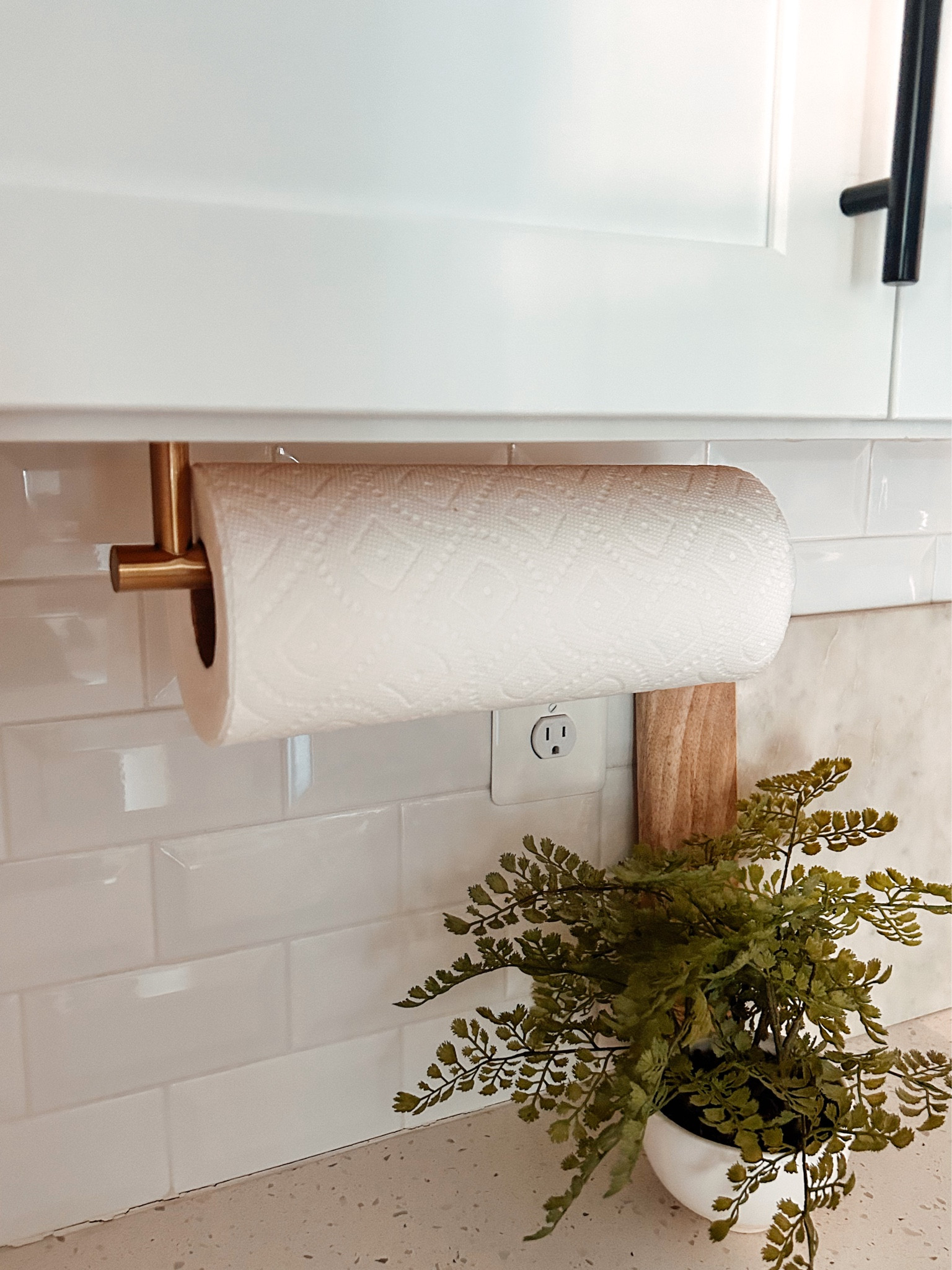 Love my new paper towel holder! 

#amazon #amazonfind #amazonhome #kitchenorganizer

#LTKunder50 #LTKhome