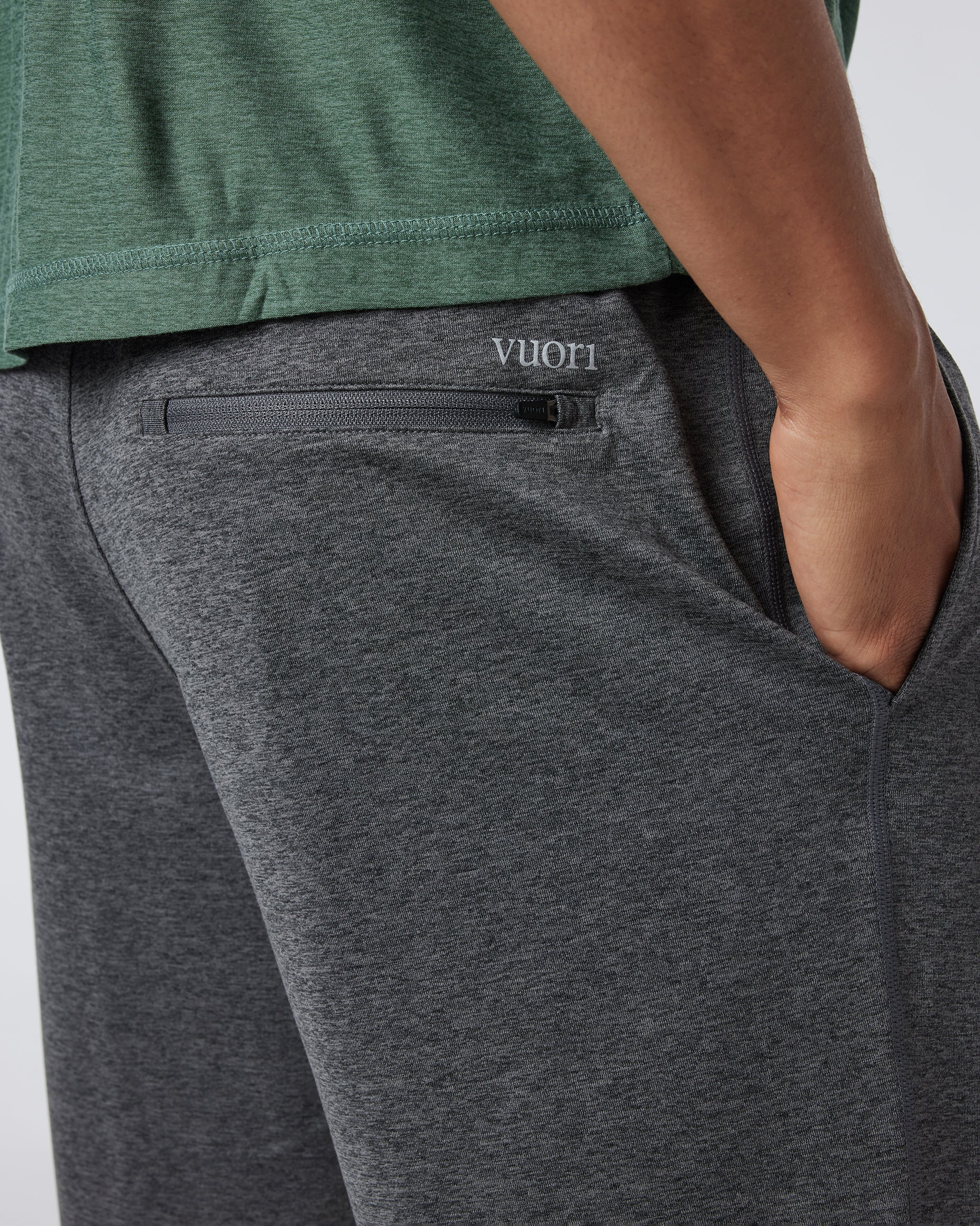 Sunday Performance Short | Charcoal Heather | Vuori | Vuori Clothing (US & Canada)