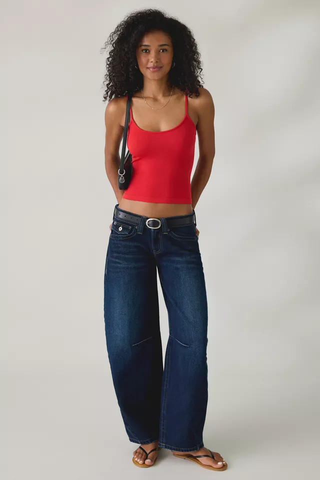 BDG Kayla Cocoon Low-Rise Jean in Rinse, Women's at Urban Outfitters | Urban Outfitters (US and RoW)