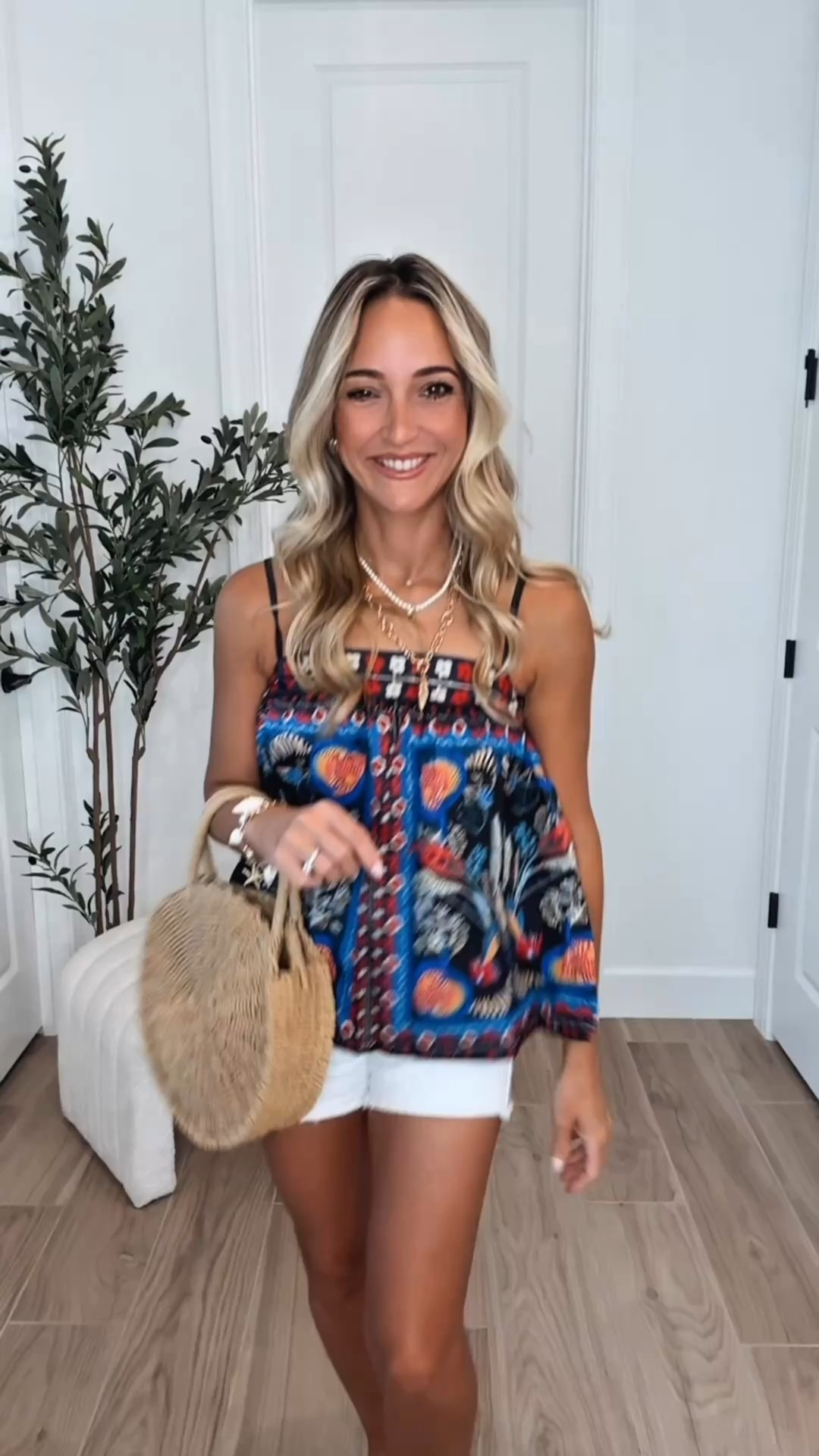Tropical vibes, comfy fit 🐚🌊
This adjustable strap top (wearing size S) is lightweight and perfect for sightseeing days. Paired it with my go-to white denim shorts and this cute straw bag for a cute and easy vacay look. Oh wait! Did you notice the seashell earrings!? 😍🙌
Everything linked below!