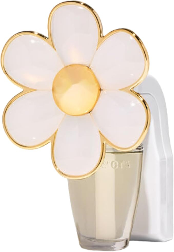 Bath & Body Works Daisy Wallflowers Fragrance Plugins, 1 Count (Pack of 1) | Amazon (US)