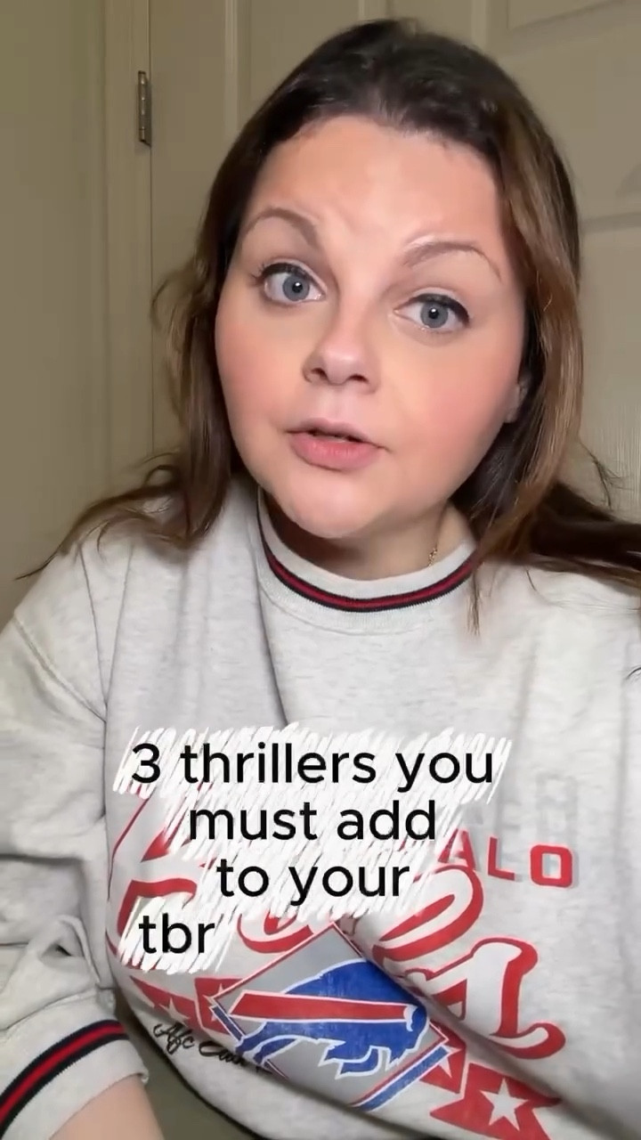 🔪THRILLER THURSDAY🔪

My top 3 thrillers I always recommend! You need to add these to your tbr asap if you haven’t devoured them already! 

🔪Look Closer by David Ellis 
🔪Verity by Colleen Hoover 
🔪The Girl on the Train by Paula Hawkins 

❔what books will you always recommend from your favorite genre ❔

🏷️ thriller lovers, books to read , tbr , thriller books , favorite reads , books I loved