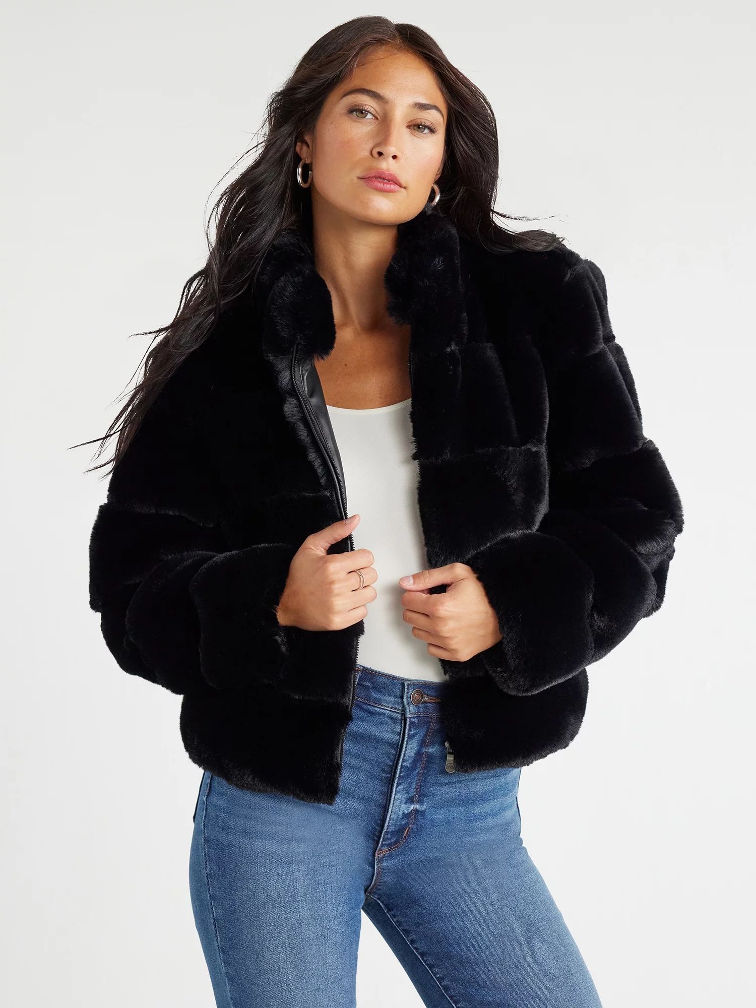 Sofia Jeans Women's Faux Fur Chubby Jacket, Sizes XXS-3XL - Walmart.com | Walmart (US)
