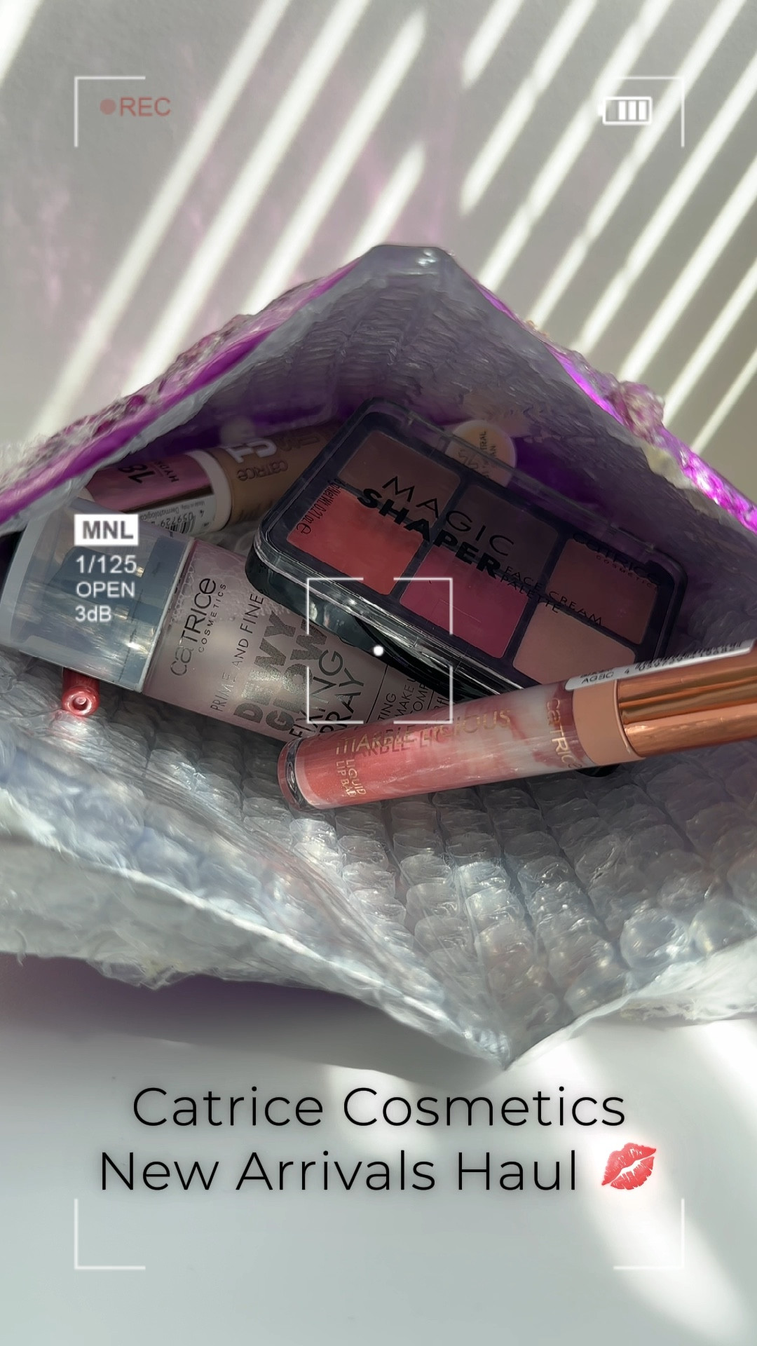 #CatriceCosmetics New Arrivals Haul 😍😍! & trust me friends, they are the REAL DEAL! #GRWM 🎥 coming soon 💋

#catrice #affordablebeauty #newmakeupproducts #catriceus #makeupobsessed

#LTKVideo #LTKFindsUnder50 #LTKBeauty