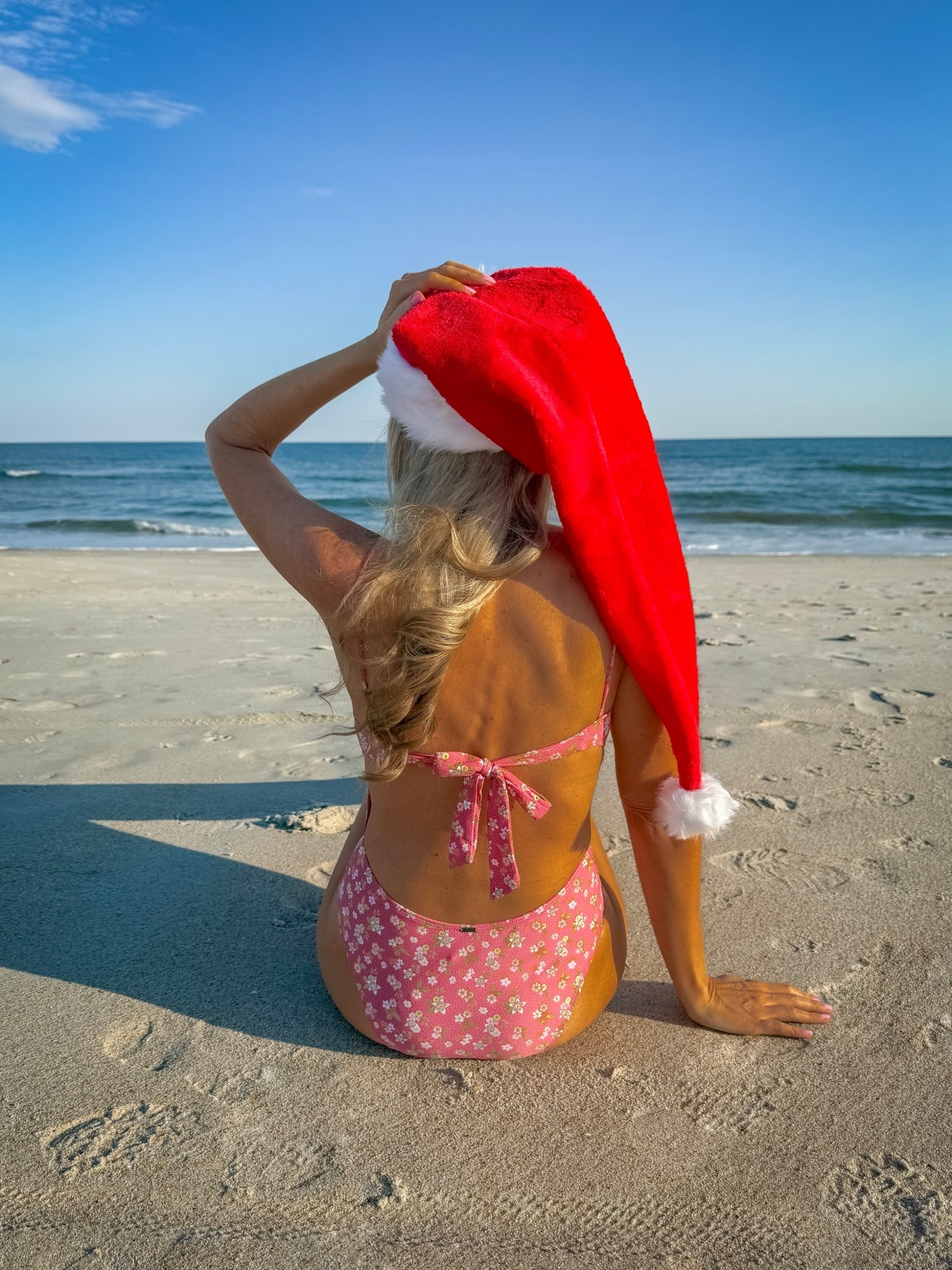 Santa Suit🎅🏽

Spreading beachy cheer & seaside sparkles in all my O’Neill favorites!🎄 #ad

O’Neill has all the holiday finds at 30% off & ready to go right under your tree! 🎁 Grab your swimsuits, cozy flannel, comfy PJ’s, tees & joggers before the Cyber Sale sails away! ⛵️🌊🎄

I’m 5’4 and in a medium.🎀

#LTKGiftGuide #LTKHoliday #LTKCyberWeek