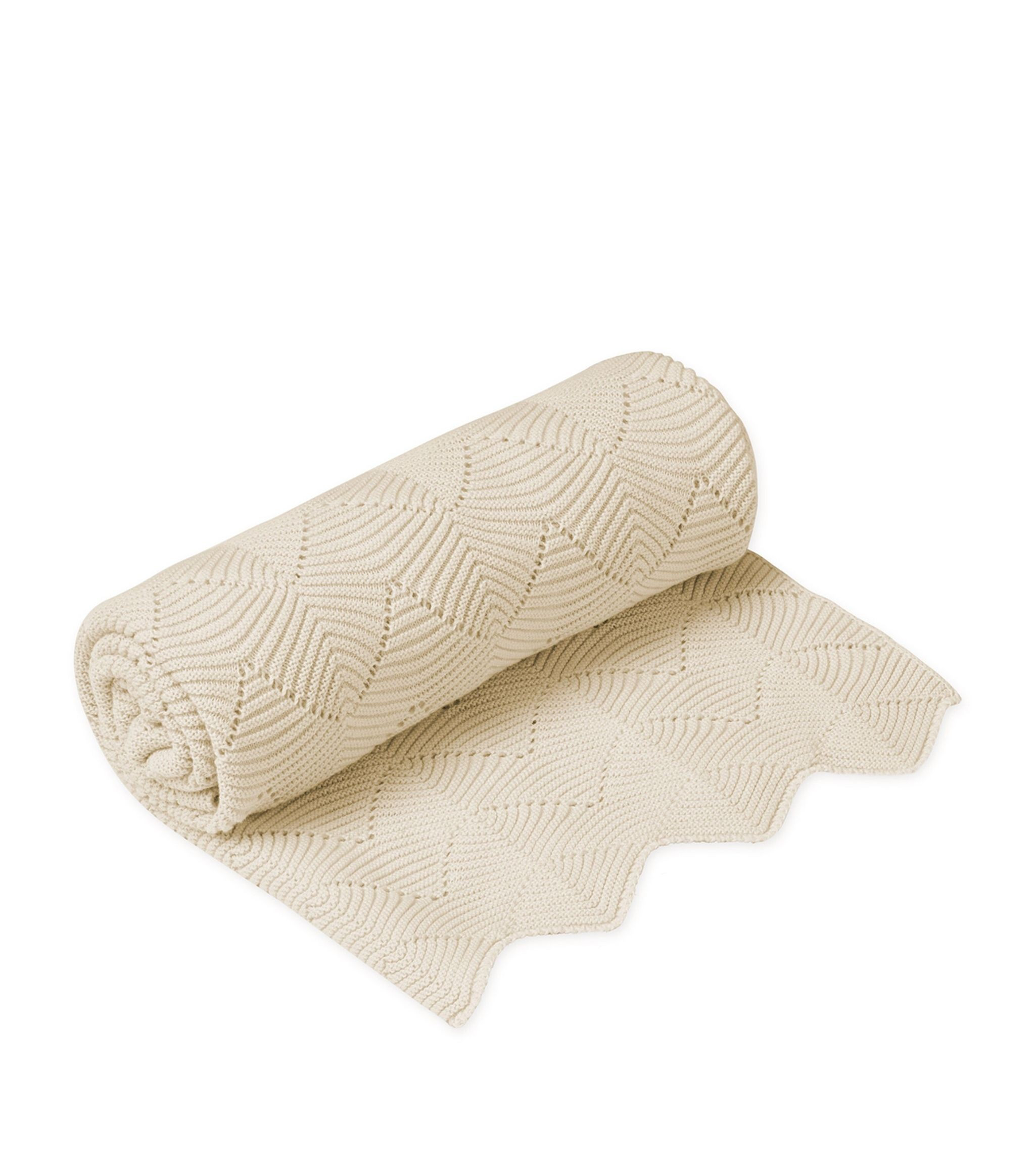 Scallop-Edge Knitted Blanket | Harrods
