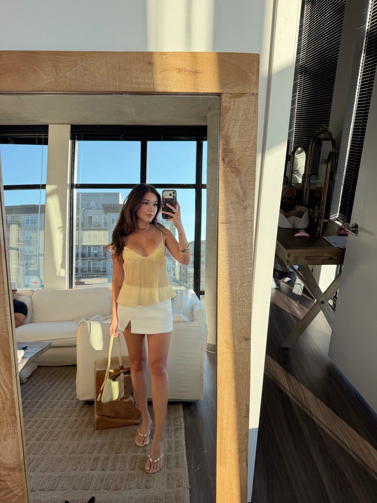 Girls night outfit 💛